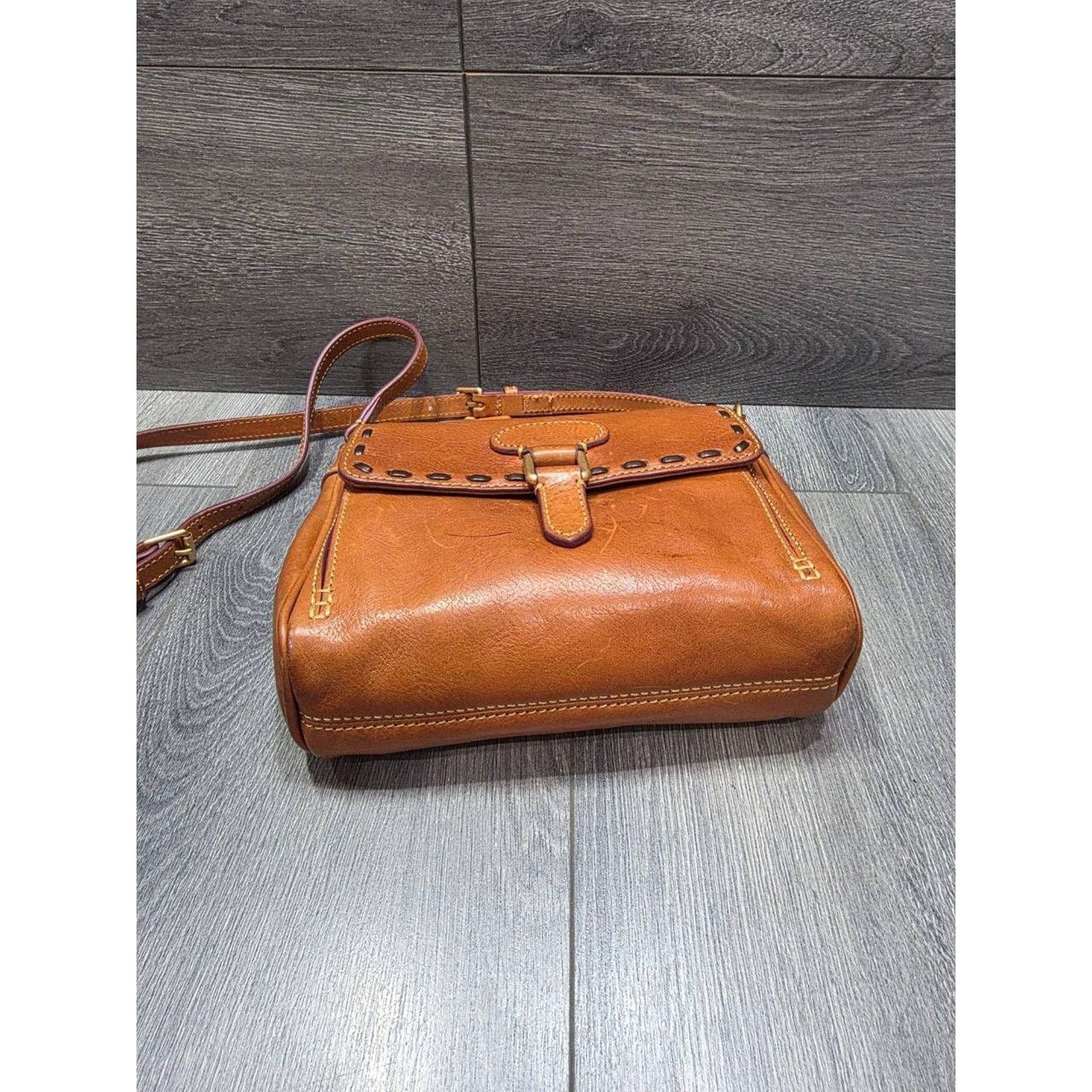 Dooney & Bourke Dooney & Bourke Brown Medium Leather Crossbody bag B000553 Size ONE SIZE - 7 Thumbnail
