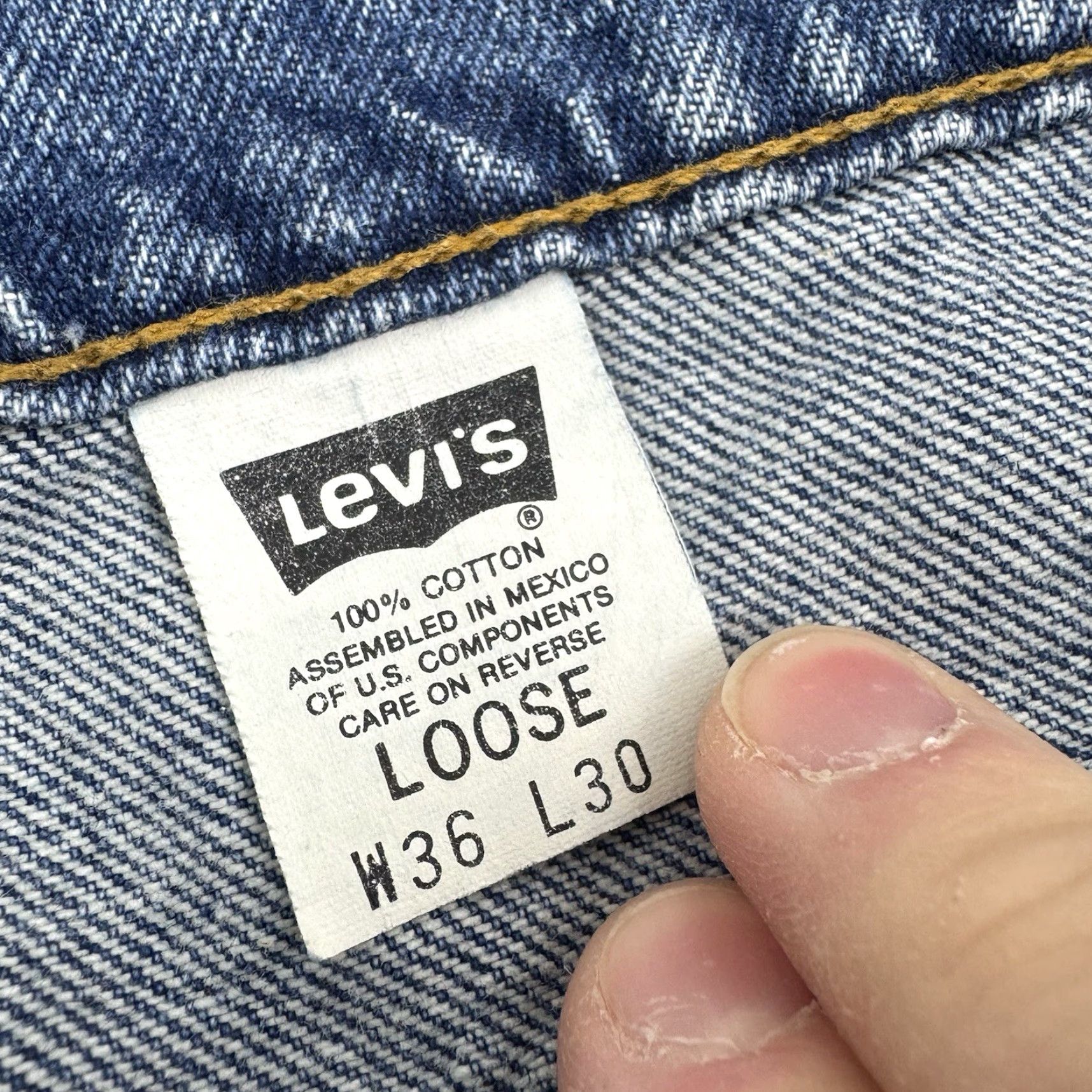 Levi's Vintage Levis 545 Loose Fit Jeans Adult 36x30 Blue Grunge Y2K 90s Brown Tab Size US 36 / EU 52 - 5 Thumbnail
