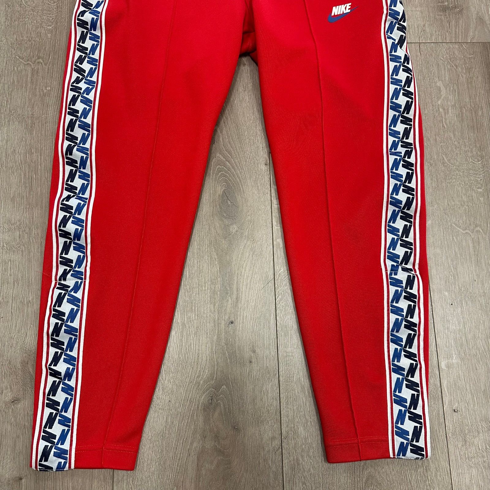 Nike Nike NSW TAPED POLY PANTS Joggers Sweats size Small S B24 Size US 30 / EU 46 - 3 Thumbnail