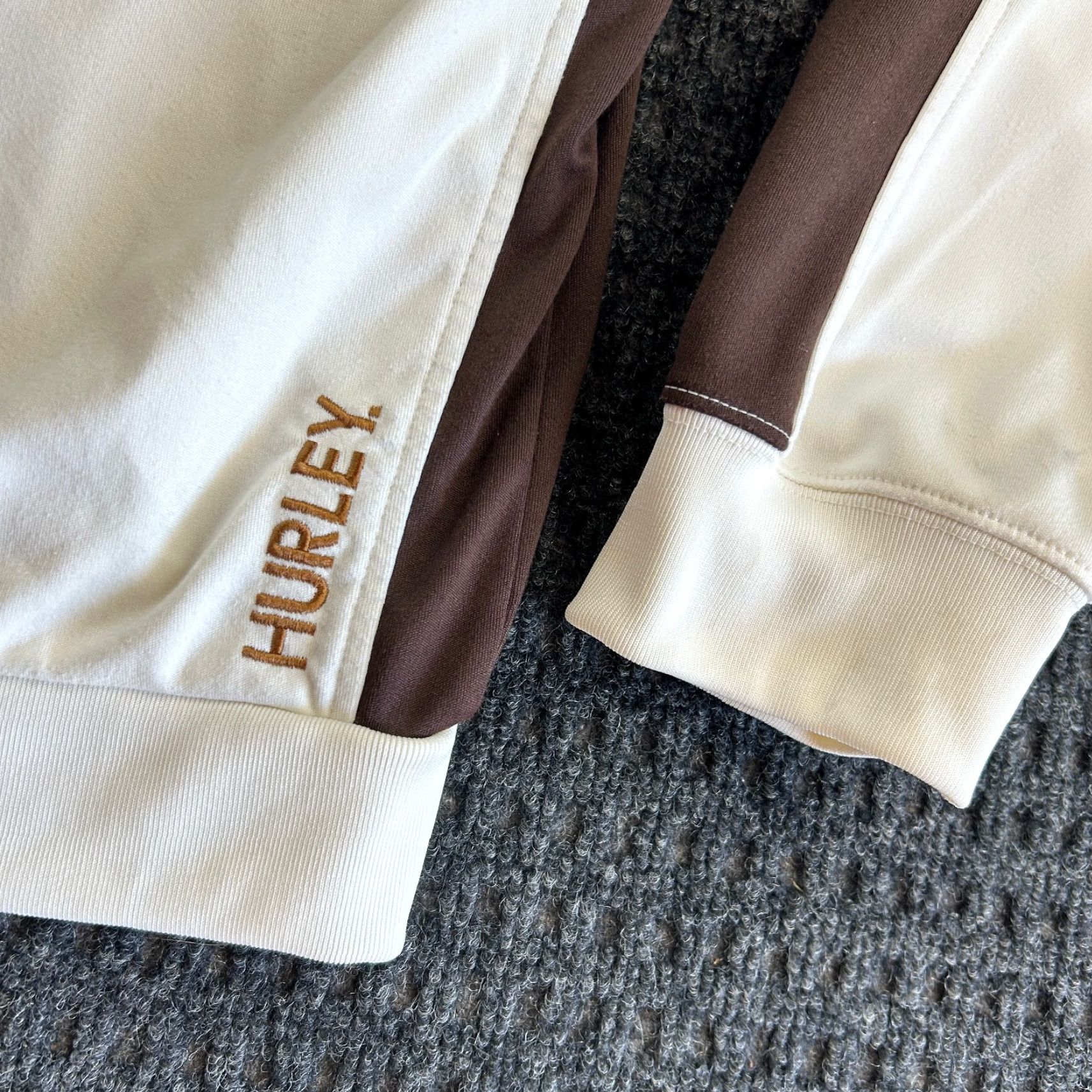 Hurley VINTAGE Hurley Track Jacket Full Zip White Brown Stripe XL Surf Skater Rave Men Size US XL / EU 56 / 4 - 5 Thumbnail