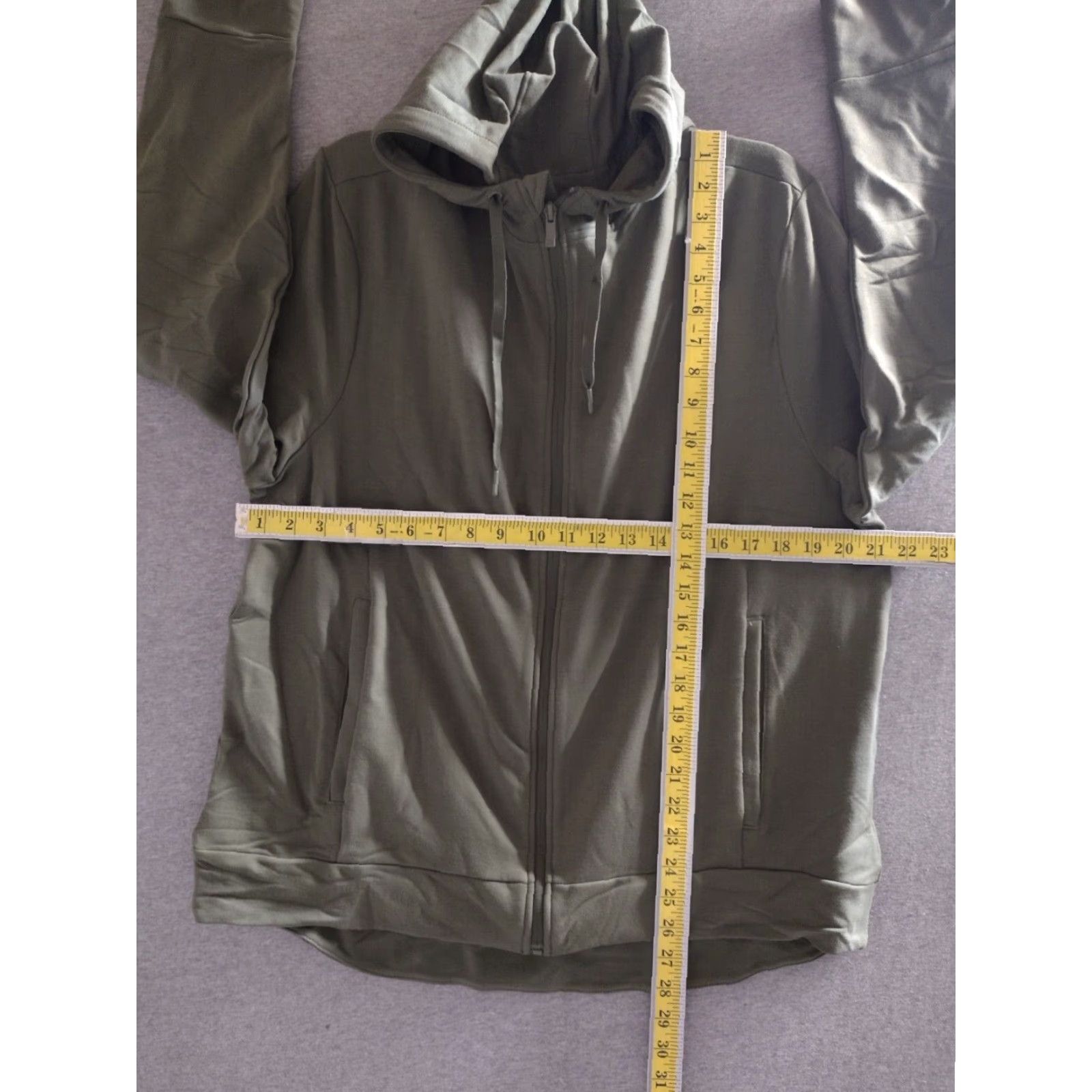 Vintage All In Motion Women’s Fleece Full Zip Hoodie Olive Green L Hoodie Women Full Zip Athletic Fleece Jacket Size L / US 10 / IT 46 - 4 Thumbnail
