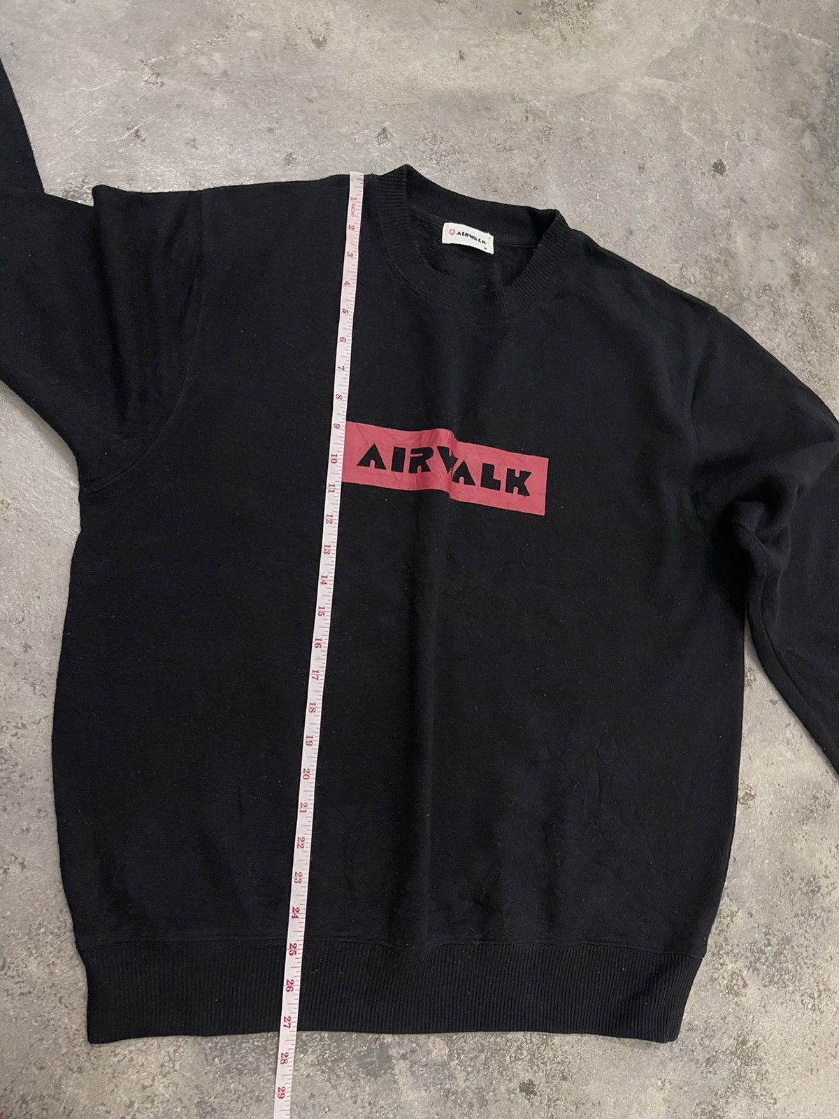 Airwalk Vintage Airwalk Spellout Crewneck Pullover Size US XL / EU 56 / 4 - 10 Thumbnail