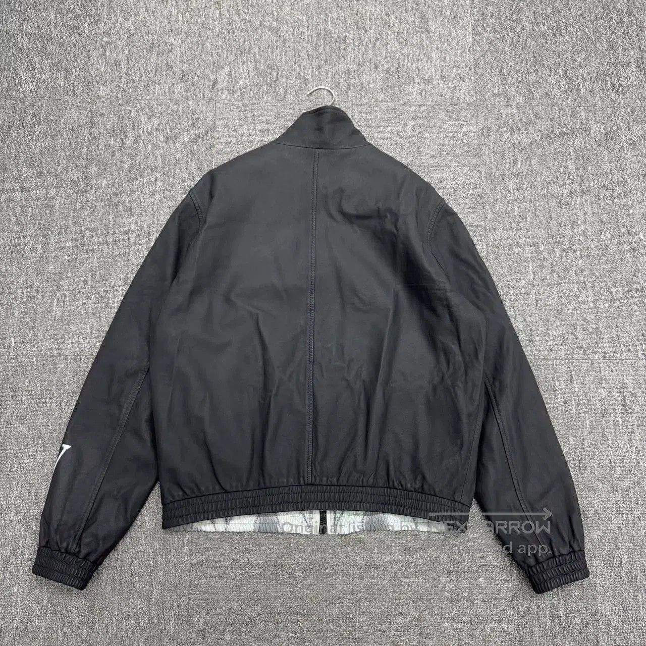 Louis Vuitton louis vuitton reversible ink flower leather jacket. Size US L / EU 52-54 / 3 - 3 Thumbnail
