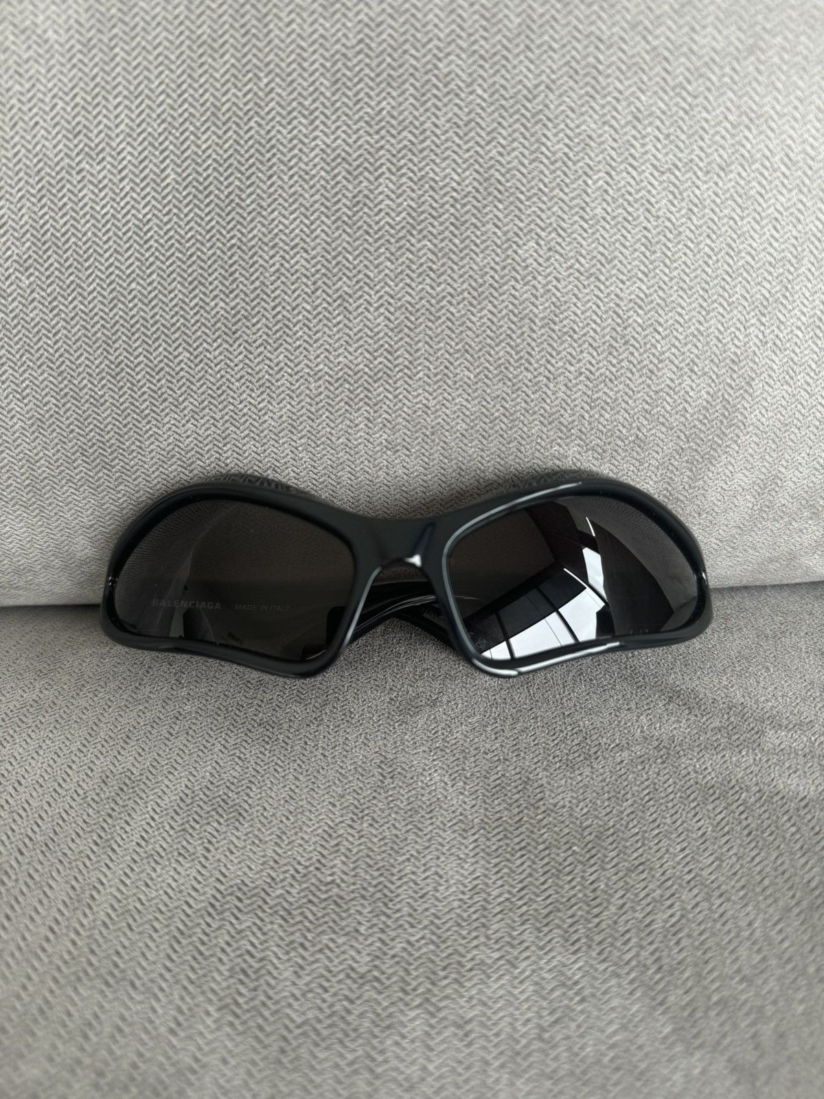 Balenciaga Fennec Oval-Frame Sunglasses Size ONE SIZE - 2 Thumbnail