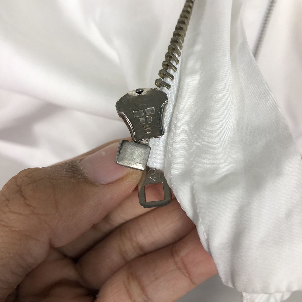 Japanese Brand Rich White Parachute Bike Jacket Unused Refinement Garments Size US M / EU 48-50 / 2 - 19 Thumbnail