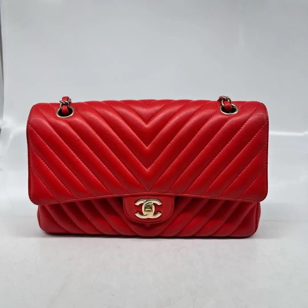 Chanel Pre-loved Bag Very good condition Size ONE SIZE - 1 Thumbnail