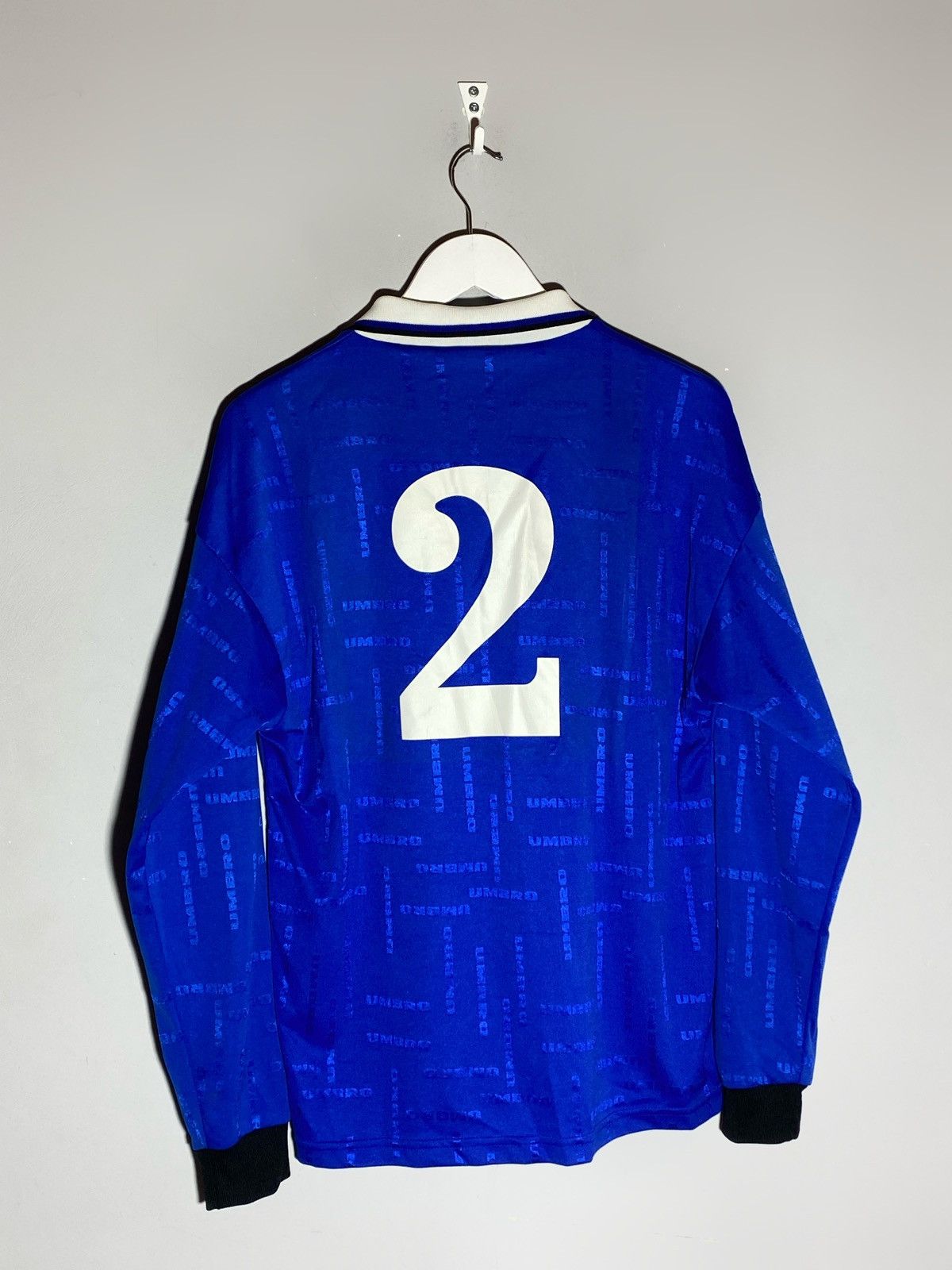 Umbro Vintage Umbro England The F.A. CUP 1998/99 Away Jersey Size US M / EU 48-50 / 2 - 2 Thumbnail