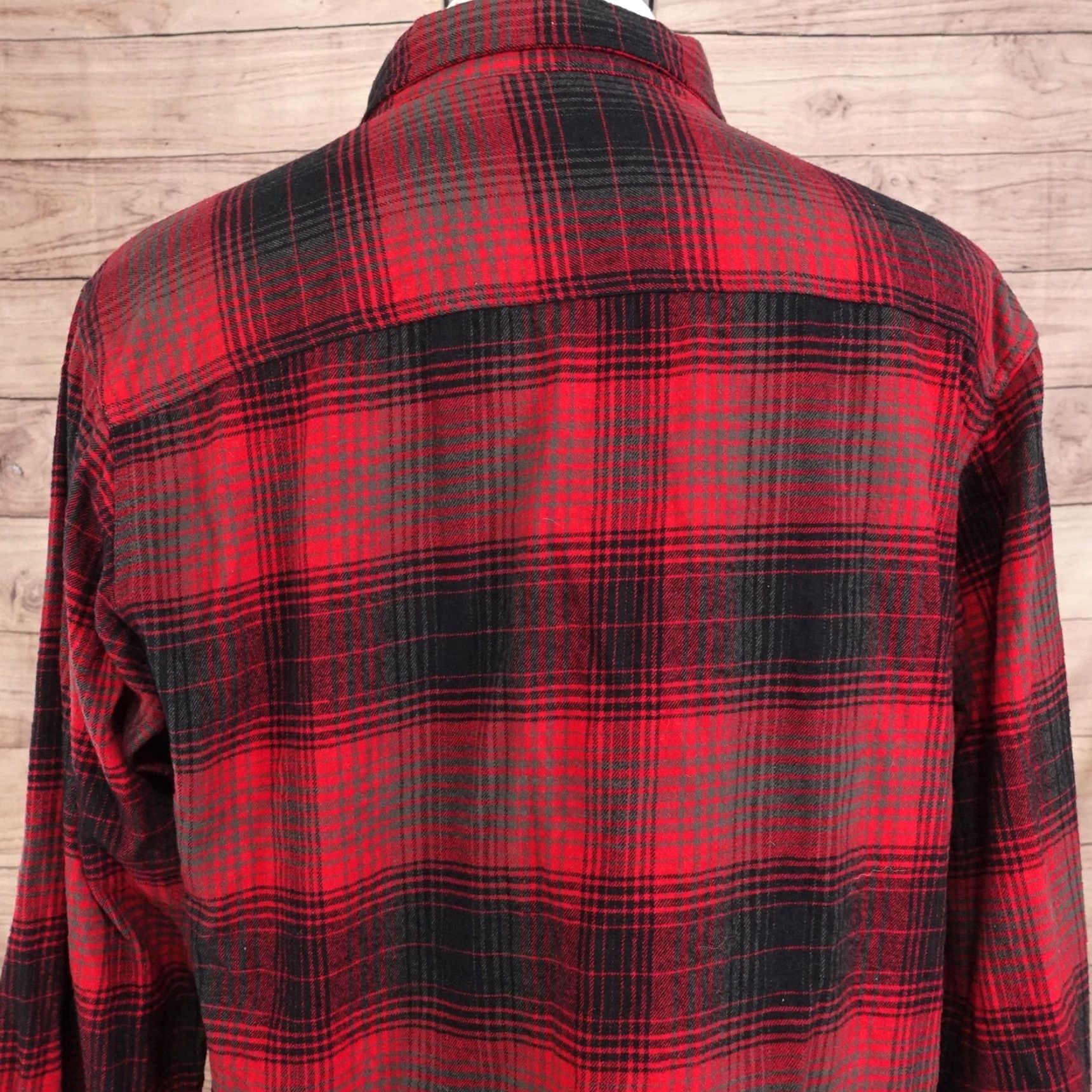 Vintage VINTAGE Hobbs Creek Shirt Mens Large Flannel Button-Down Long Sleeve Plaid Cotton Outdoors Workwear Size US L / EU 52-54 / 3 - 5 Thumbnail