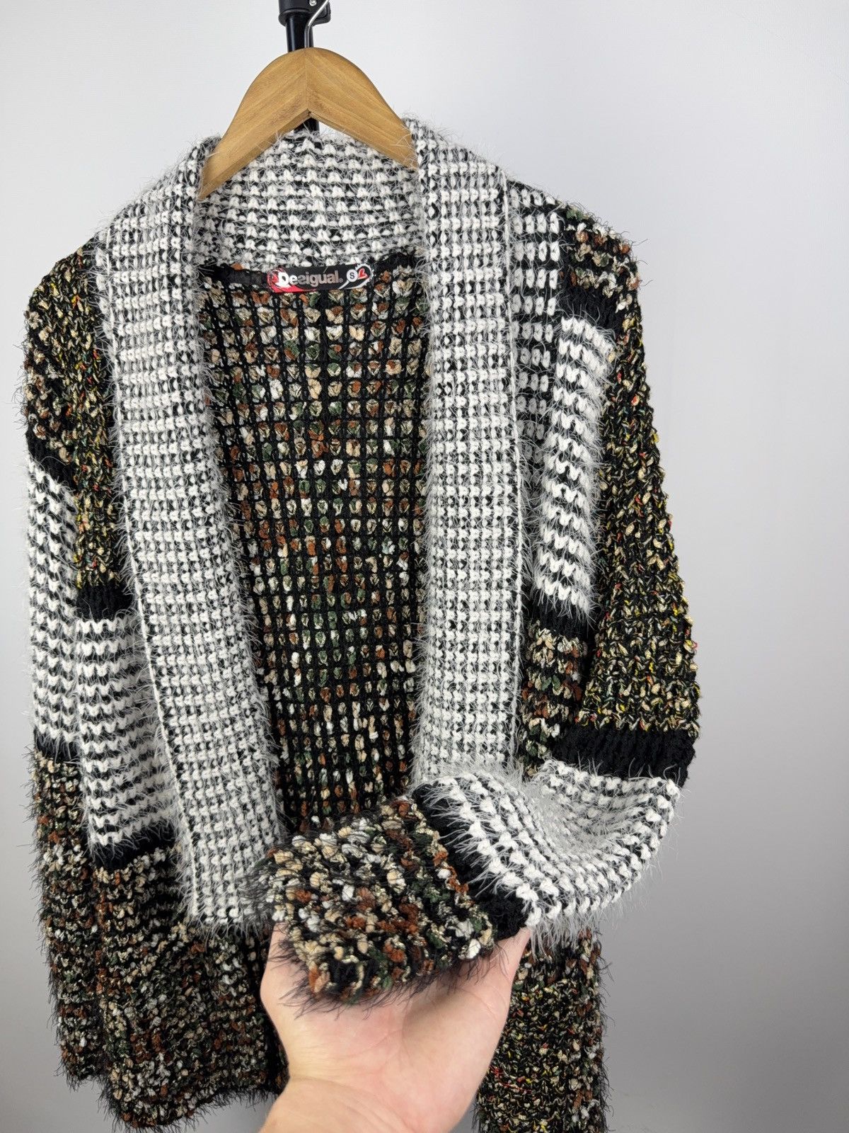 Desigual Desigual Chunky Knit Patchwork Cardigan S Boho Avant Garde Size S / US 4 / IT 40 - 3 Thumbnail