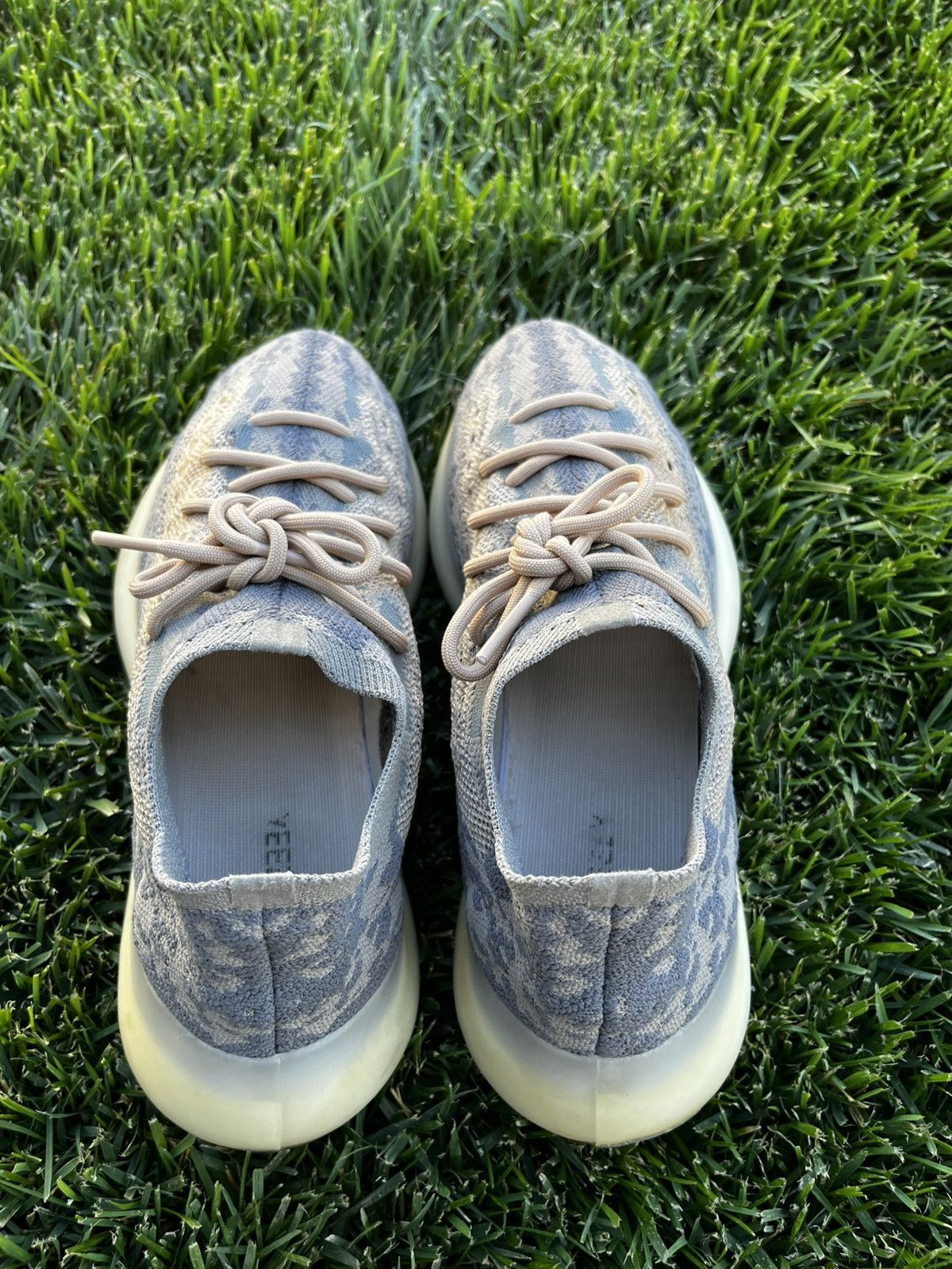 Adidas Yeezy 380 Mist Size US 9.5 / EU 42-43 - 8 Thumbnail