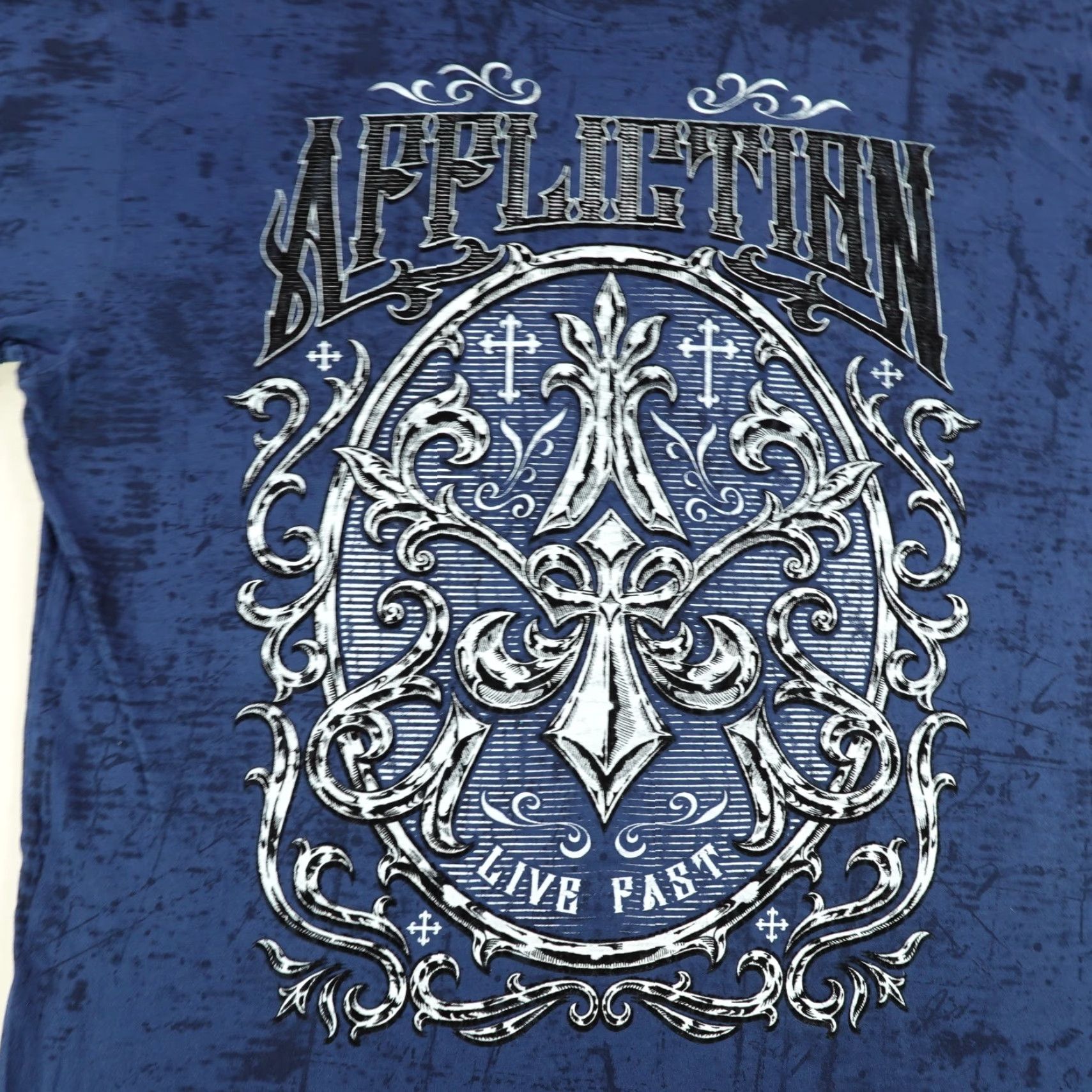 Affliction VINTAGE Affliction Shirt 2XL XXL Blue Tie Dye Graphic Print Live Past MMA Martial Arts Y2K Mens Size US XXL / EU 58 / 5 - 2 Thumbnail