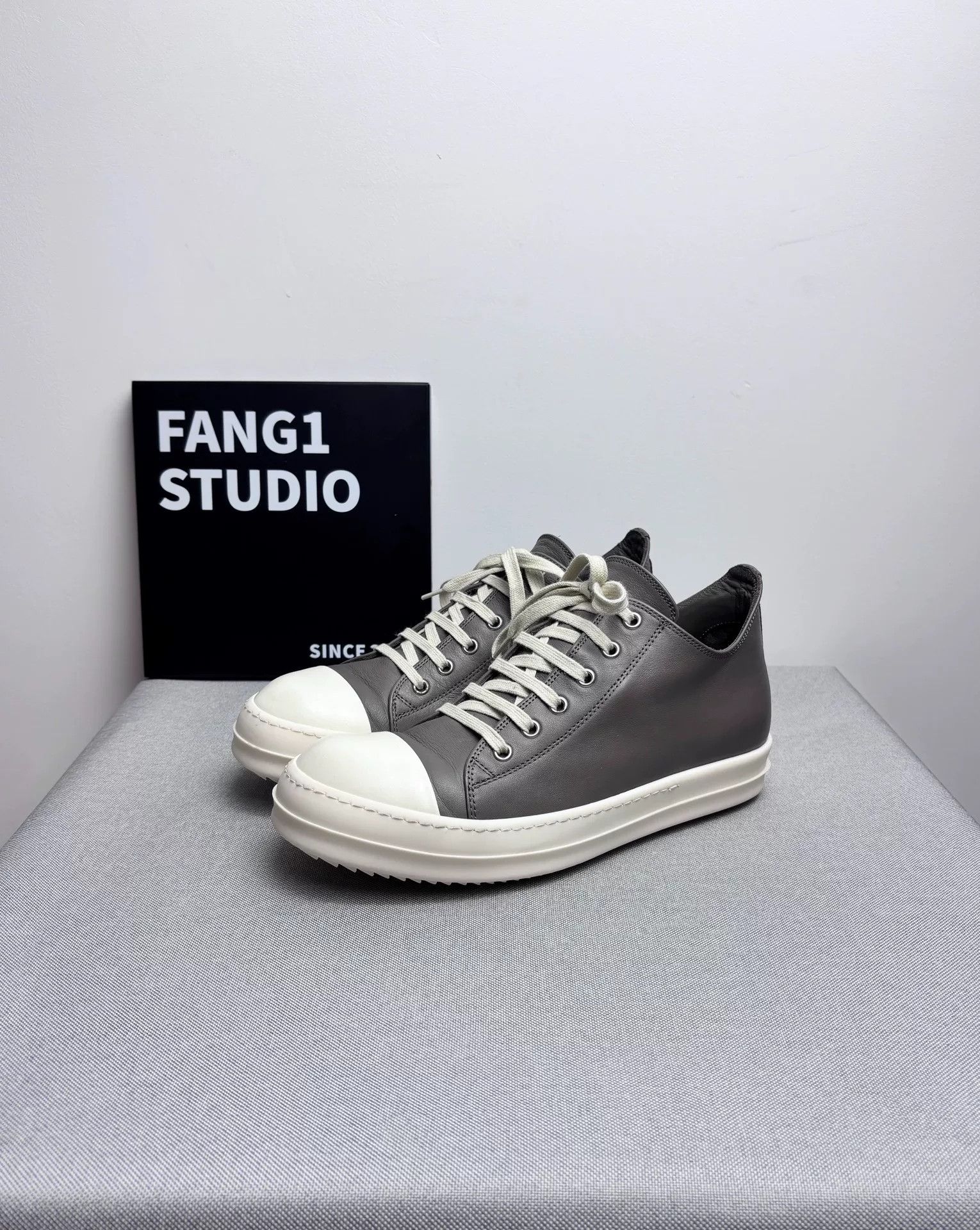 Rick Owens Rick Owens Leather Gray Lowtop Sneakers 7.5 Men Size US 7.5 / EU 40-41 - 1 Thumbnail
