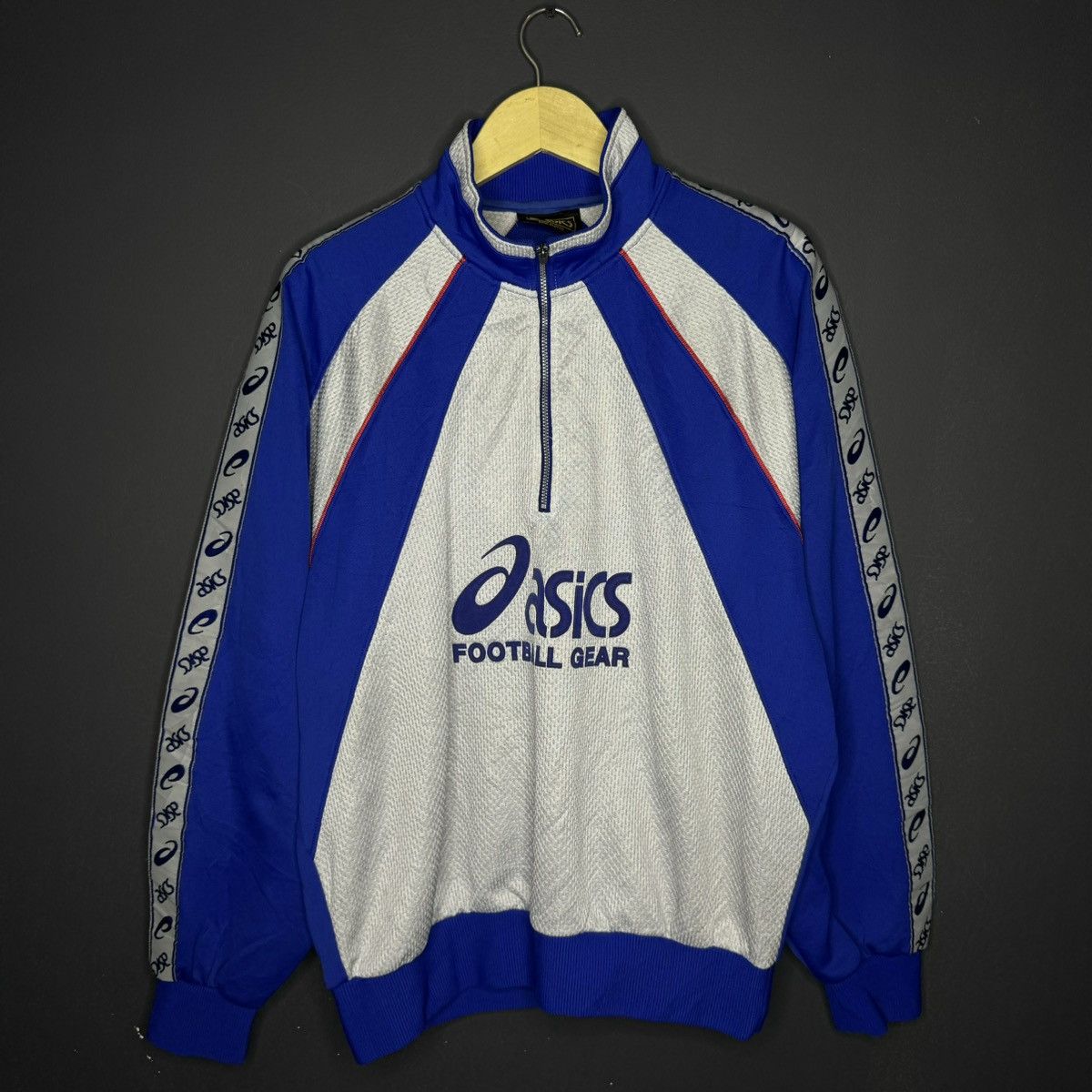 Asics Vintage Asics Football Gear Size US M / EU 48-50 / 2 - 1 Thumbnail