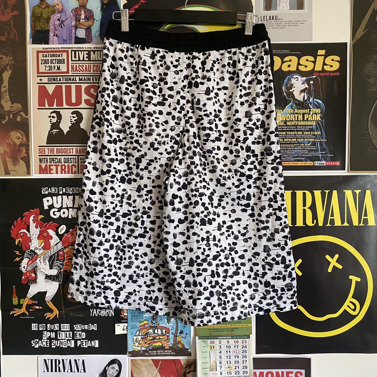 Vintage Adidas Culottes Ink Dot Trefoil Shorts Size US 29 - 7 Thumbnail