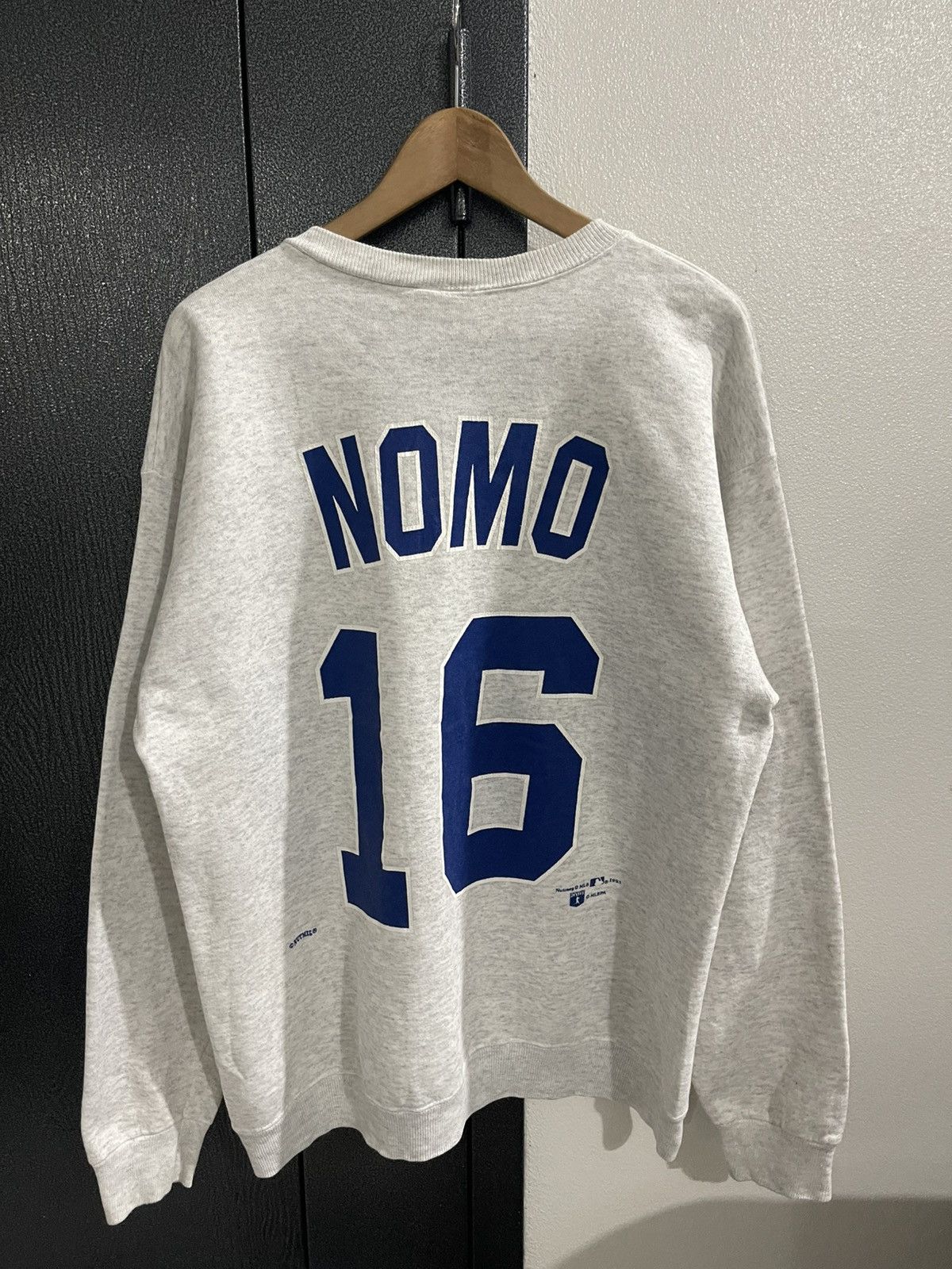 NBA Vintage 90s Dodgers Nutmeg Mills Nomo 16 MLB Sweatshirt Size US L / EU 52-54 / 3 - 2 Thumbnail