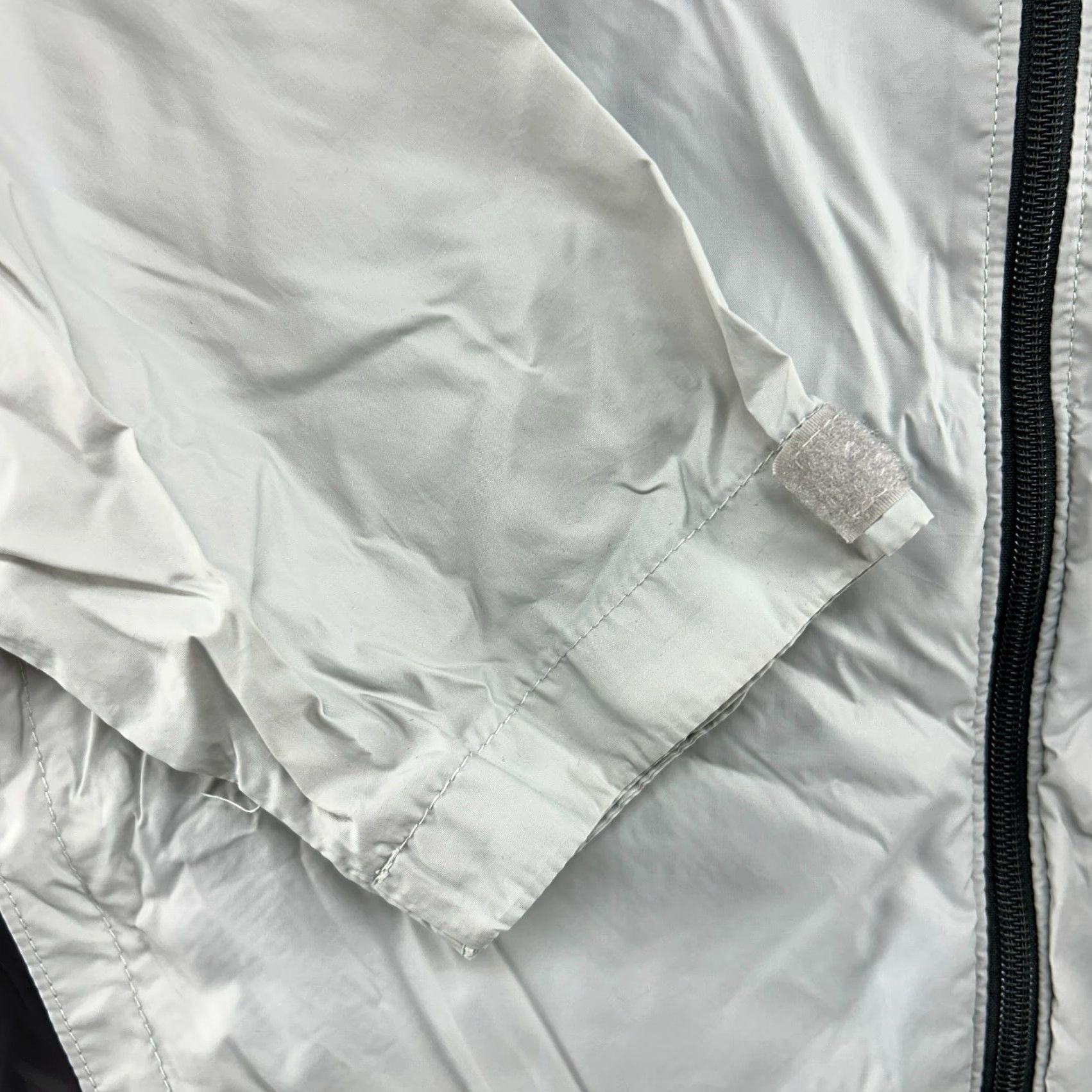Rains Columbia Jacket Mens Small Grey Black Rain Windbreaker Outdoors Nylon Hooded Size US S / EU 44-46 / 1 - 5 Thumbnail