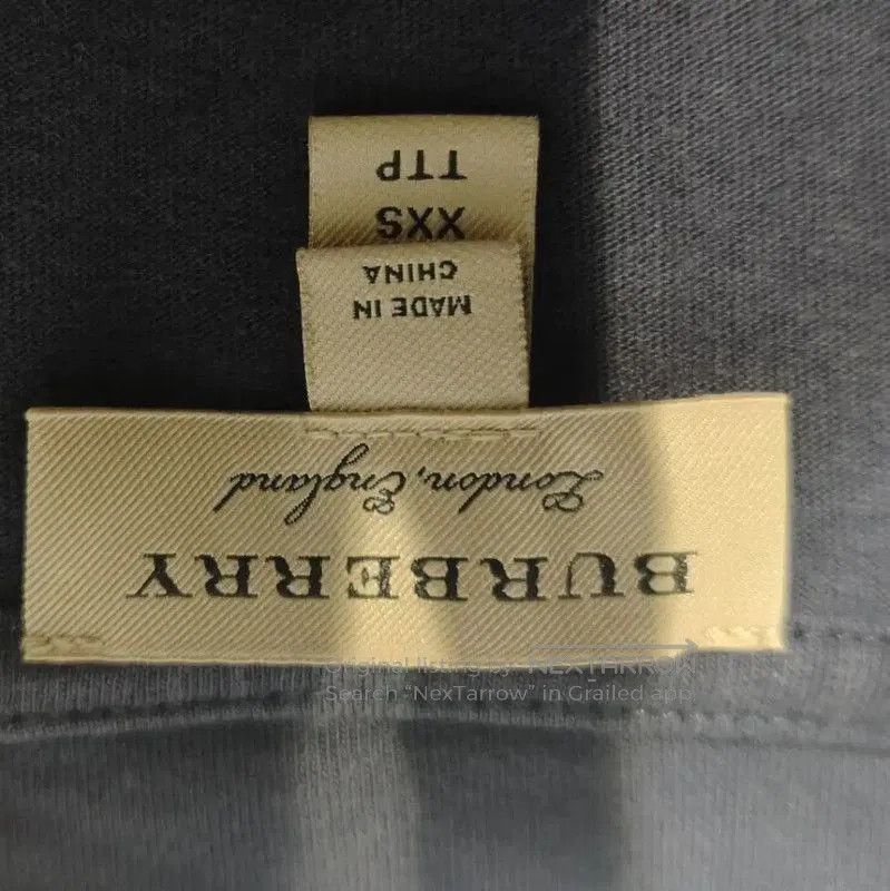 Burberry Burberry Navy Cotton Women's T-Shirt. Size XXS / US 00 / IT 34 - 4 Thumbnail