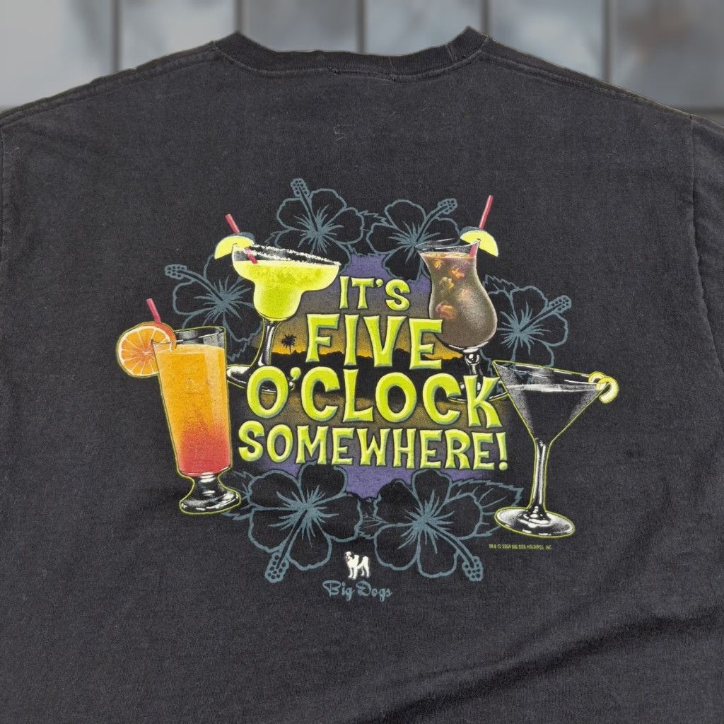 Big Dogs VINTAGE Big Dogs T Shirt Mens Large Black Its Five O Clock Somewhere Bar Tee Shirt Size US L / EU 52-54 / 3 - 1 Thumbnail