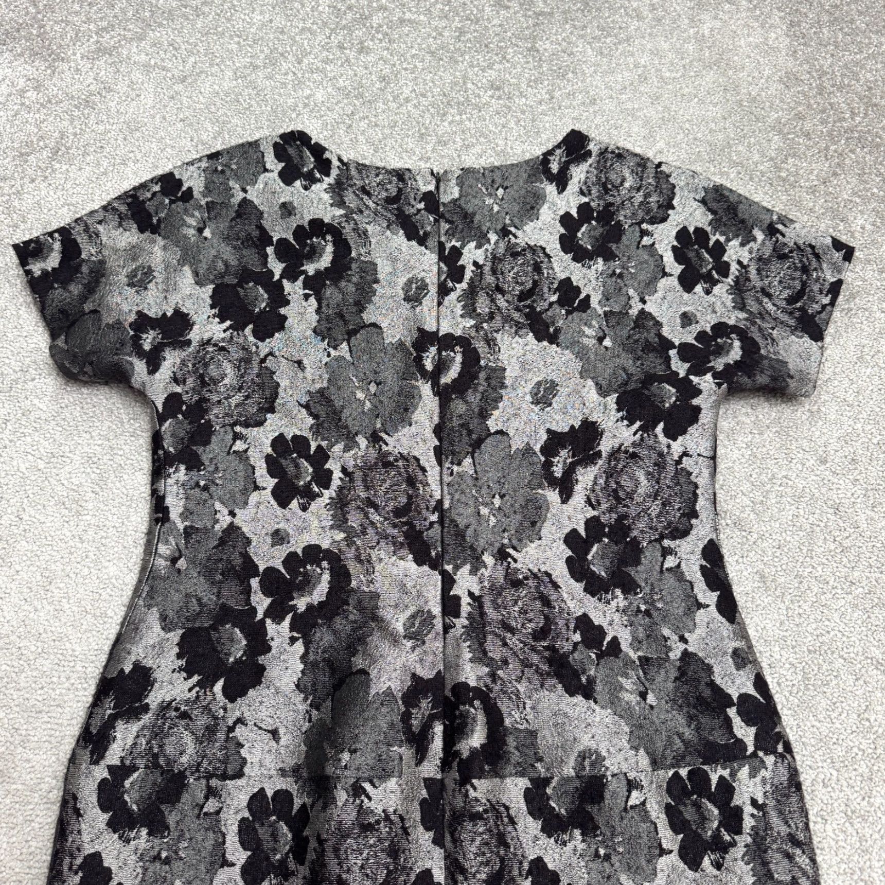 Banana Republic Banana Republic Jacquard Metallic Sift Dress Womens 8 Silver Black Wool Blend Size M / US 6-8 / IT 42-44 - 4 Thumbnail