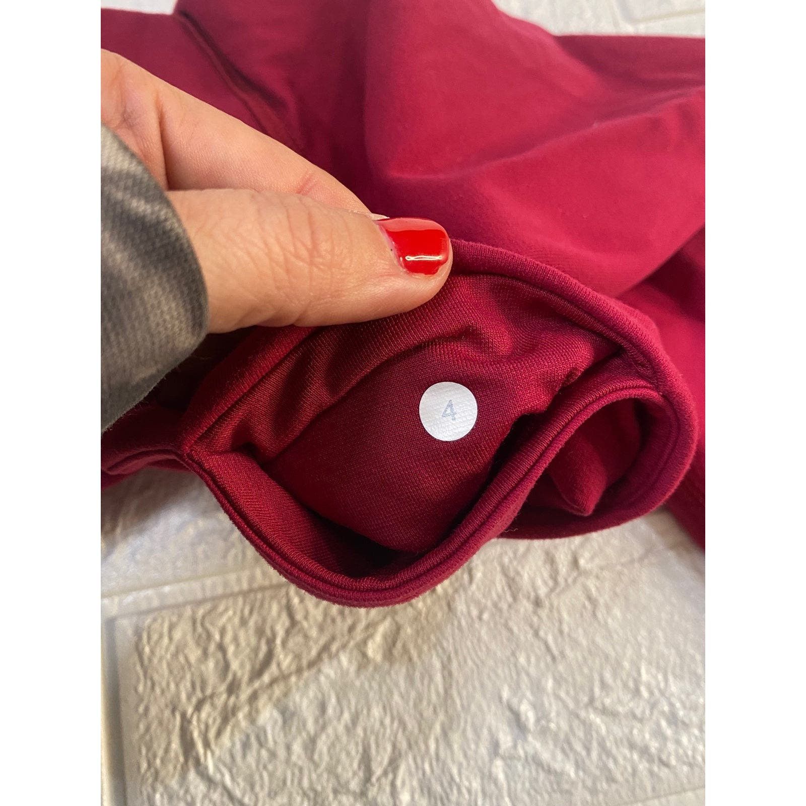 Lululemon lululemon leggings size 4 Size 27" / US 4 / IT 40 - 6 Thumbnail