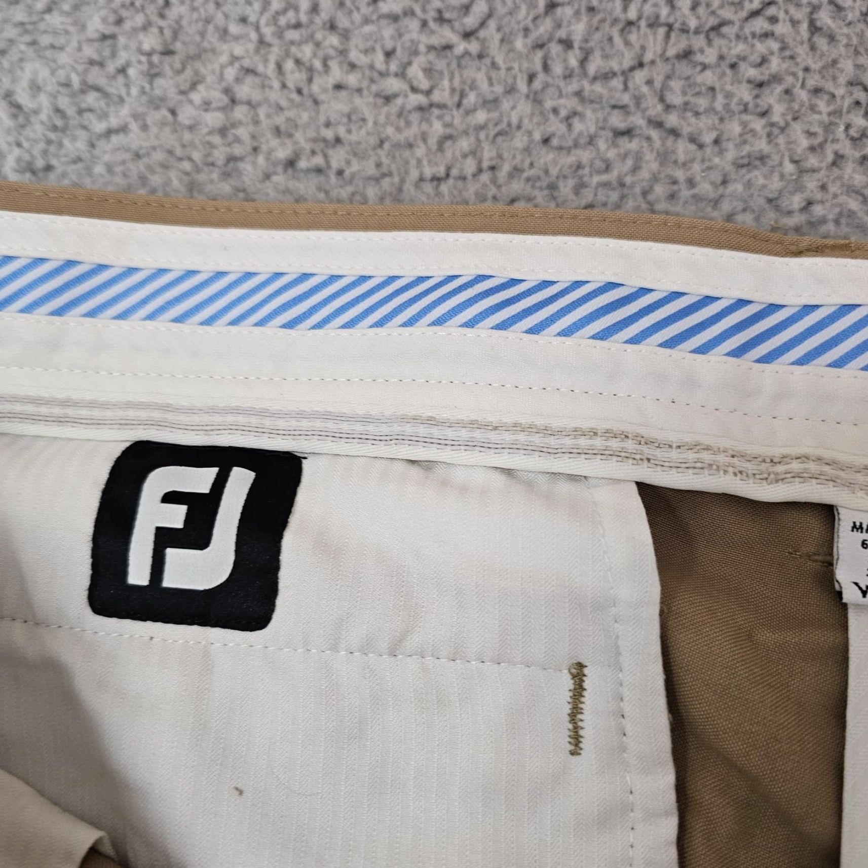Footjoy FootJoy Pants Mens 38x29 Khaki Stretch Flat Front Golf Performance Wrinkle Resistant Pockets Beig Size US 38 / EU 54 - 3 Thumbnail