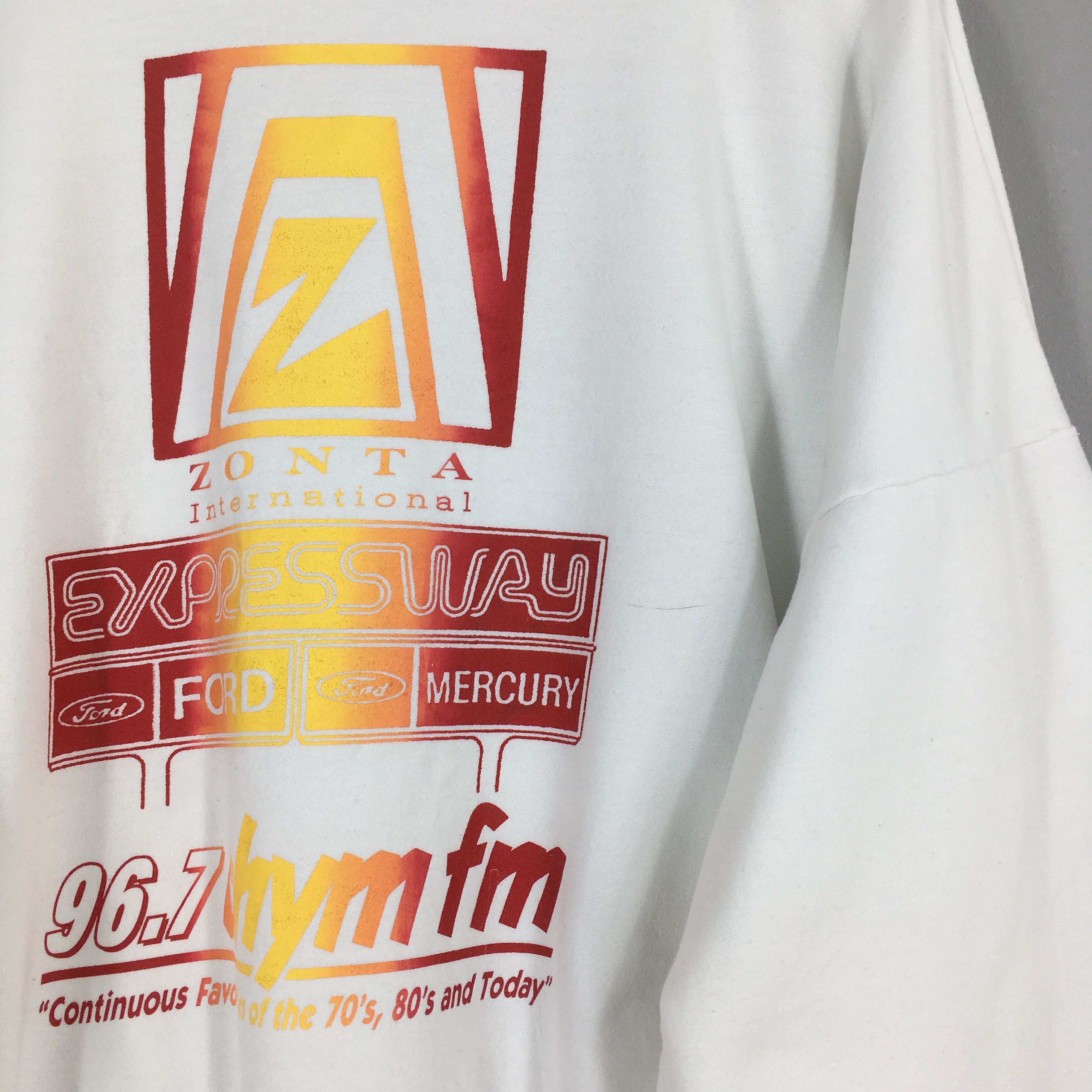 Ford Vintage 90s Ford Mustang White Jumper XLarge Size US XL / EU 56 / 4 - 8 Thumbnail