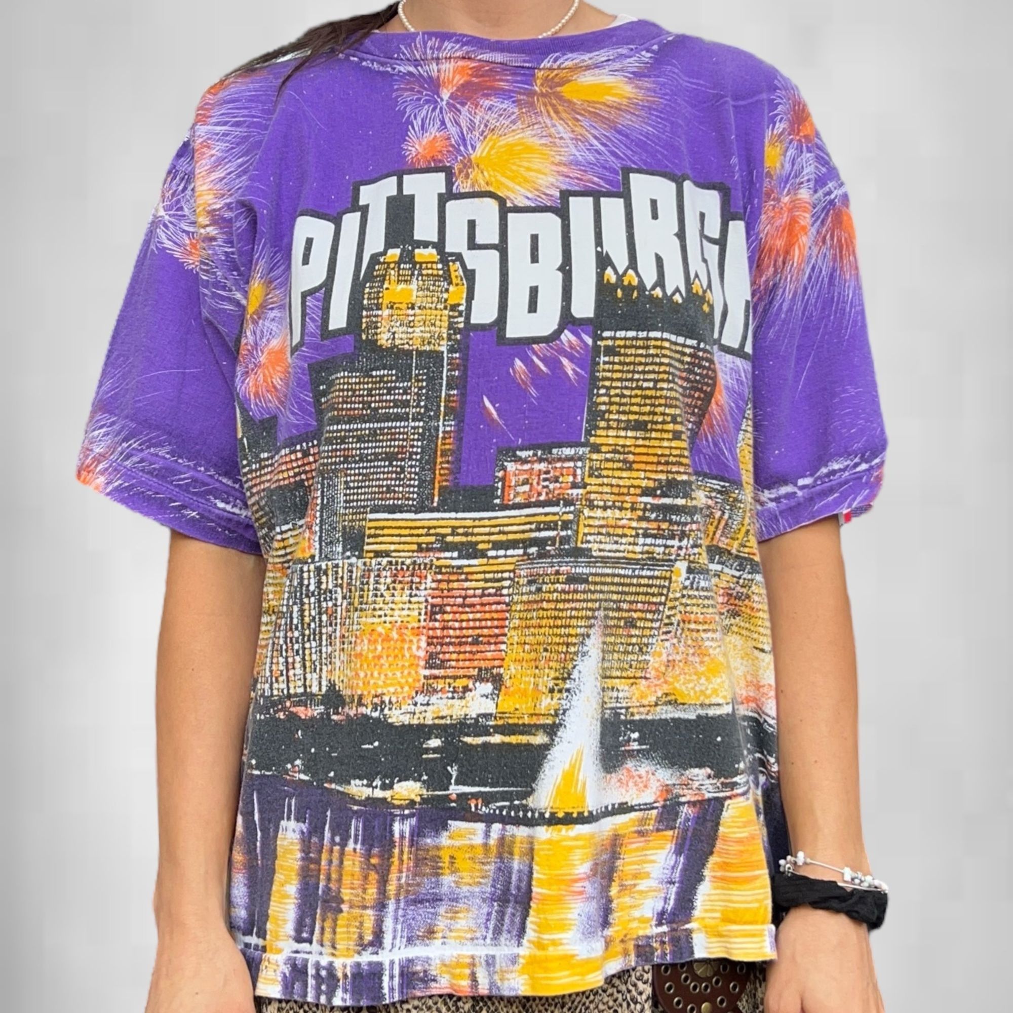 NFL × Vintage Vintage 90s All Over Print AOP Pittsburgh Skyline Tee Size US M / EU 48-50 / 2 - 1 Thumbnail
