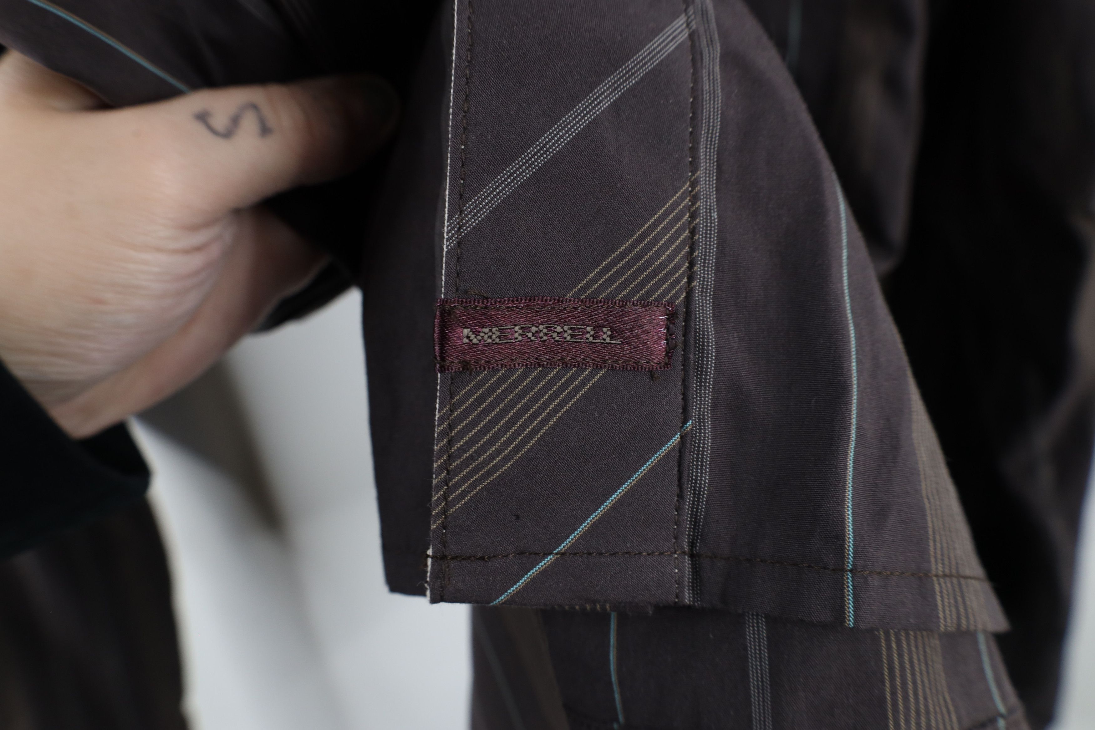 Merrell × Vintage New Merrell Power Pin Striped Collared Button Shirt Brown Size US L / EU 52-54 / 3 - 8 Thumbnail