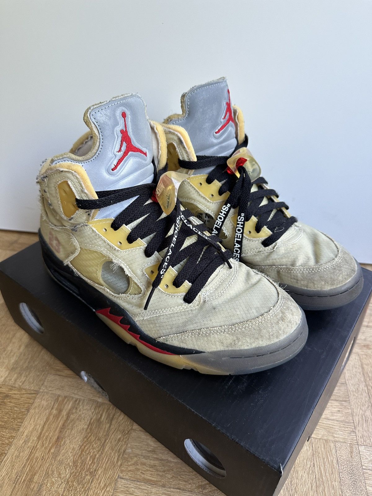 Nike × Off-White Off-White x Air Jordan 5 “Sail” Size US 10 / EU 43 - 1 Thumbnail