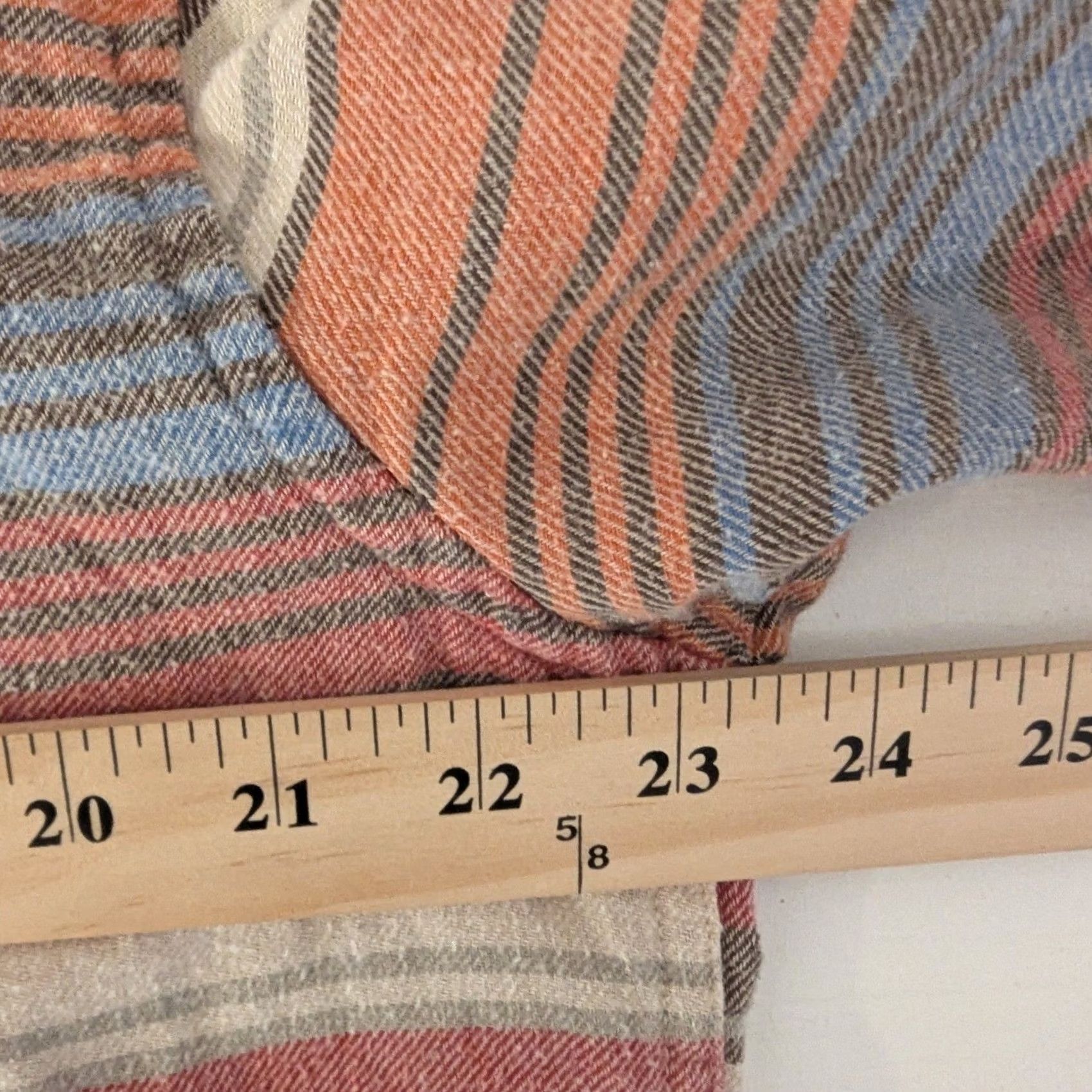 Vintage Massive Outdoor Flannel Shirt Slim Fit Long Sleeve Button-Up 100% Cotton XL Men Striped Orange/Beige/Blue-Grey Pattern Vintage No Size US XL / EU 56 / 4 - 6 Thumbnail