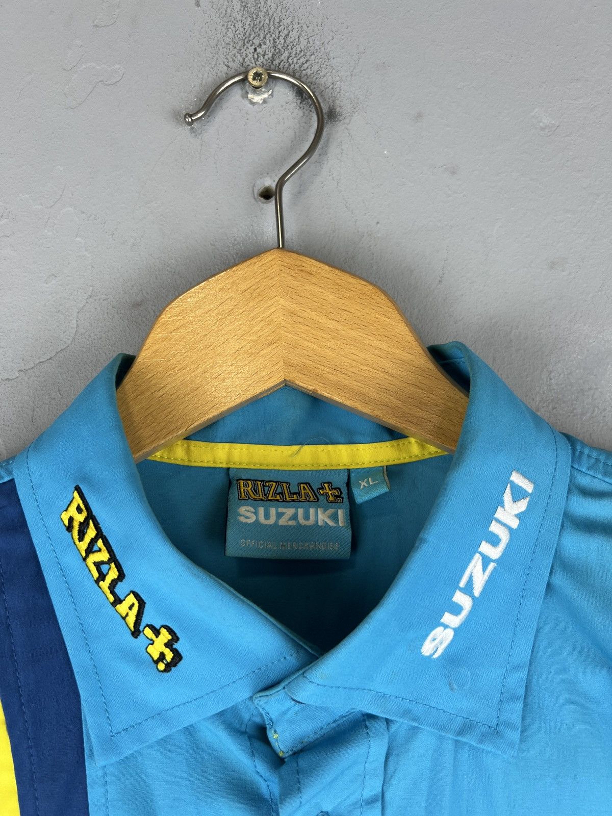 Vintage SUZUKI MOTOSPORT RUZLA + RACING MOTO GP WORKWEAR TEAM SHIRT Size US XL / EU 56 / 4 - 5 Thumbnail