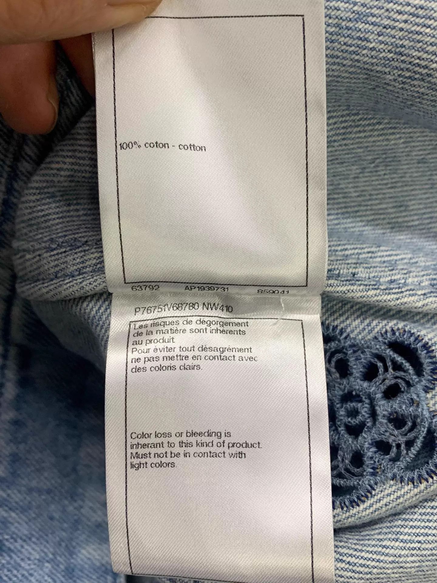 Chanel Chanel Camellia Denim Jacket Size 36 New with Tags Size XS / US 0-2 / IT 36-38 - 7 Thumbnail