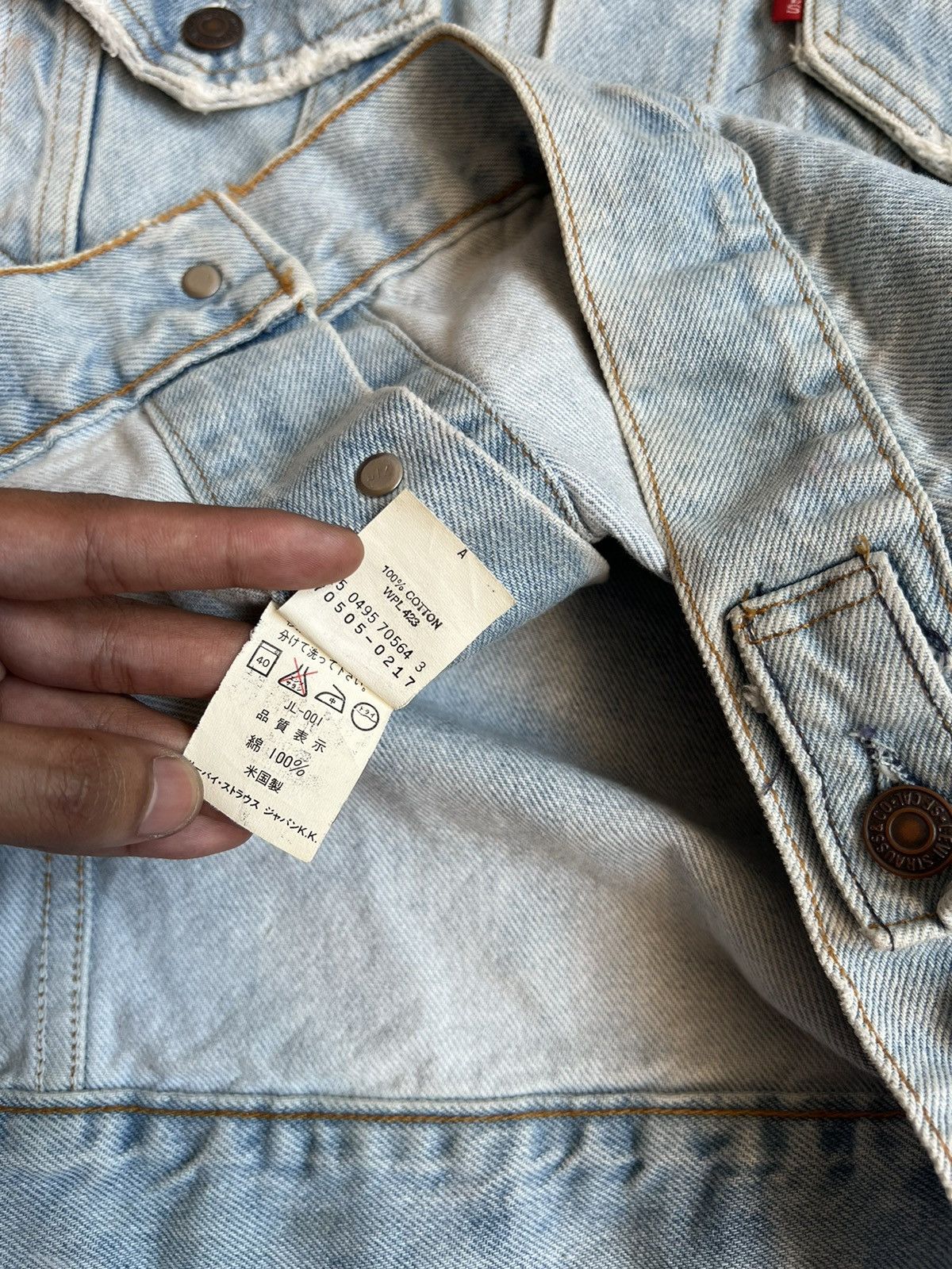 Levi's Vintage 90's Levis 70505 Light Blue Wash Denim Trucker Size US M / EU 48-50 / 2 - 11 Thumbnail