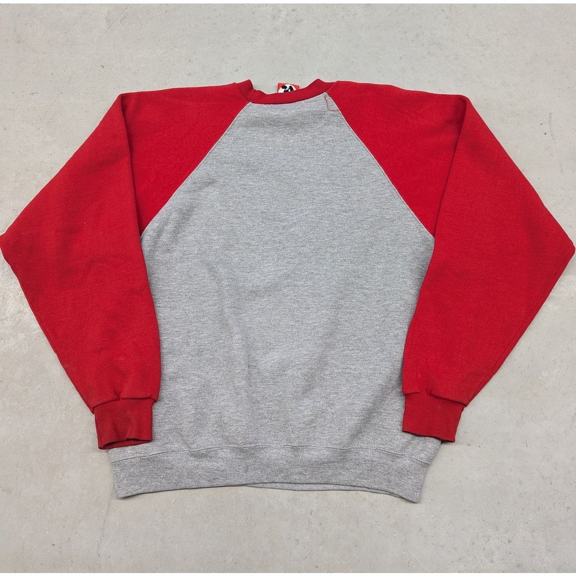 Disney × Mickey Mouse × Vintage Vintage Mickey Mouse Walt Disney World crew neck sweater Size US L / EU 52-54 / 3 - 3 Thumbnail