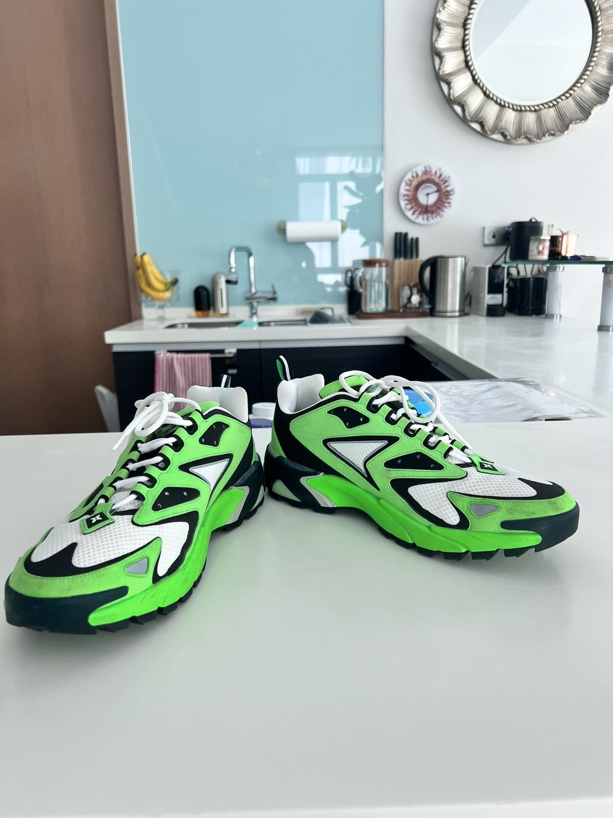 Louis Vuitton Louis Vuitton Runner Tactic Sneaker | Size 8.5 Size US 10 / EU 43 - 2 Thumbnail