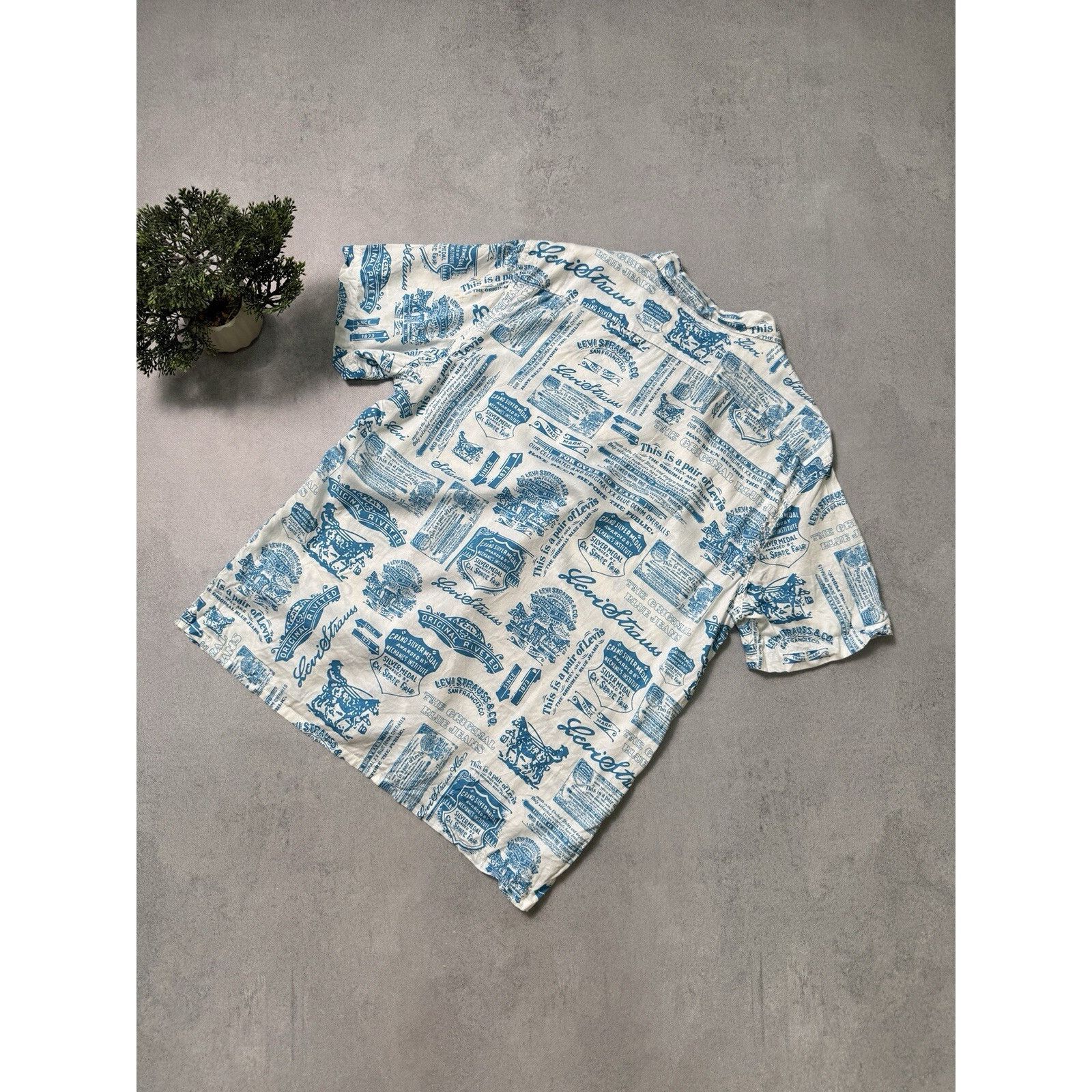 Levi's Levis Short Sleeve Men Button Up Short Size M Blue/White Size US M / EU 48-50 / 2 - 8 Thumbnail