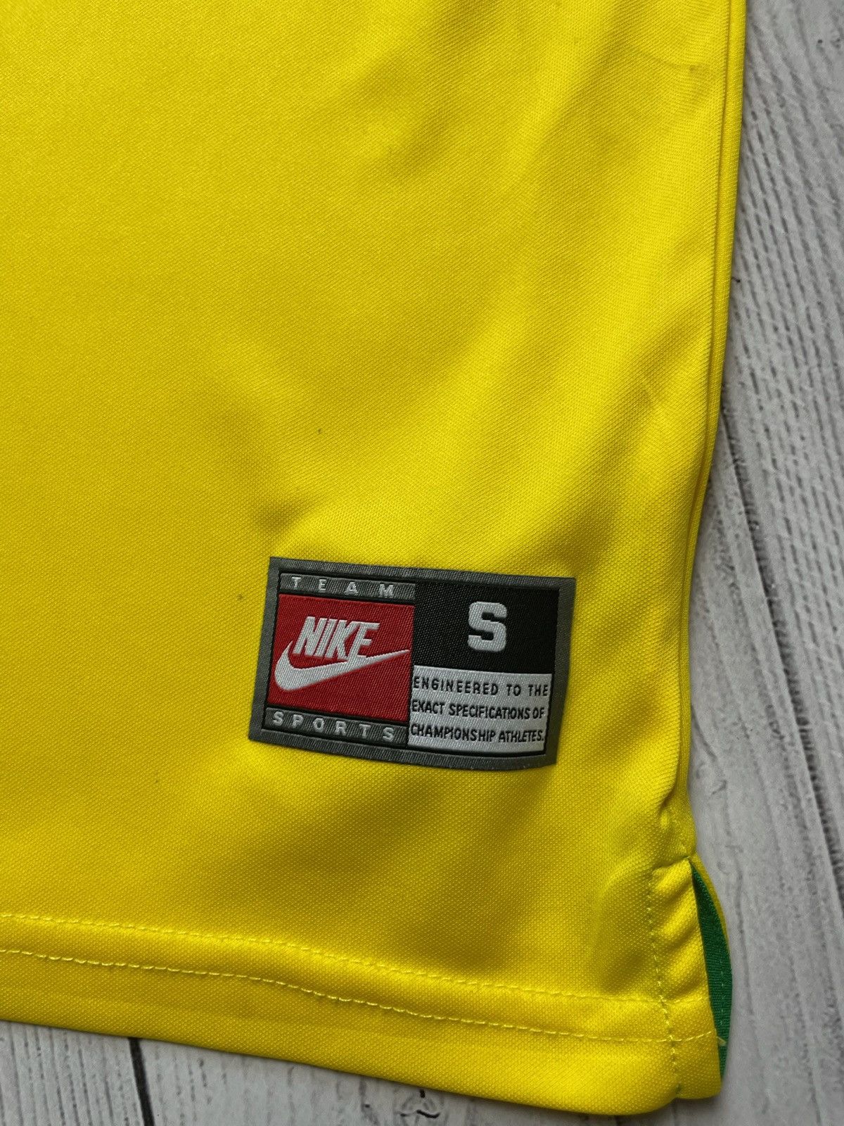 Vintage Vintage Soccer tee yellow Brasil Brazil size S Size US S / EU 44-46 / 1 - 4 Thumbnail
