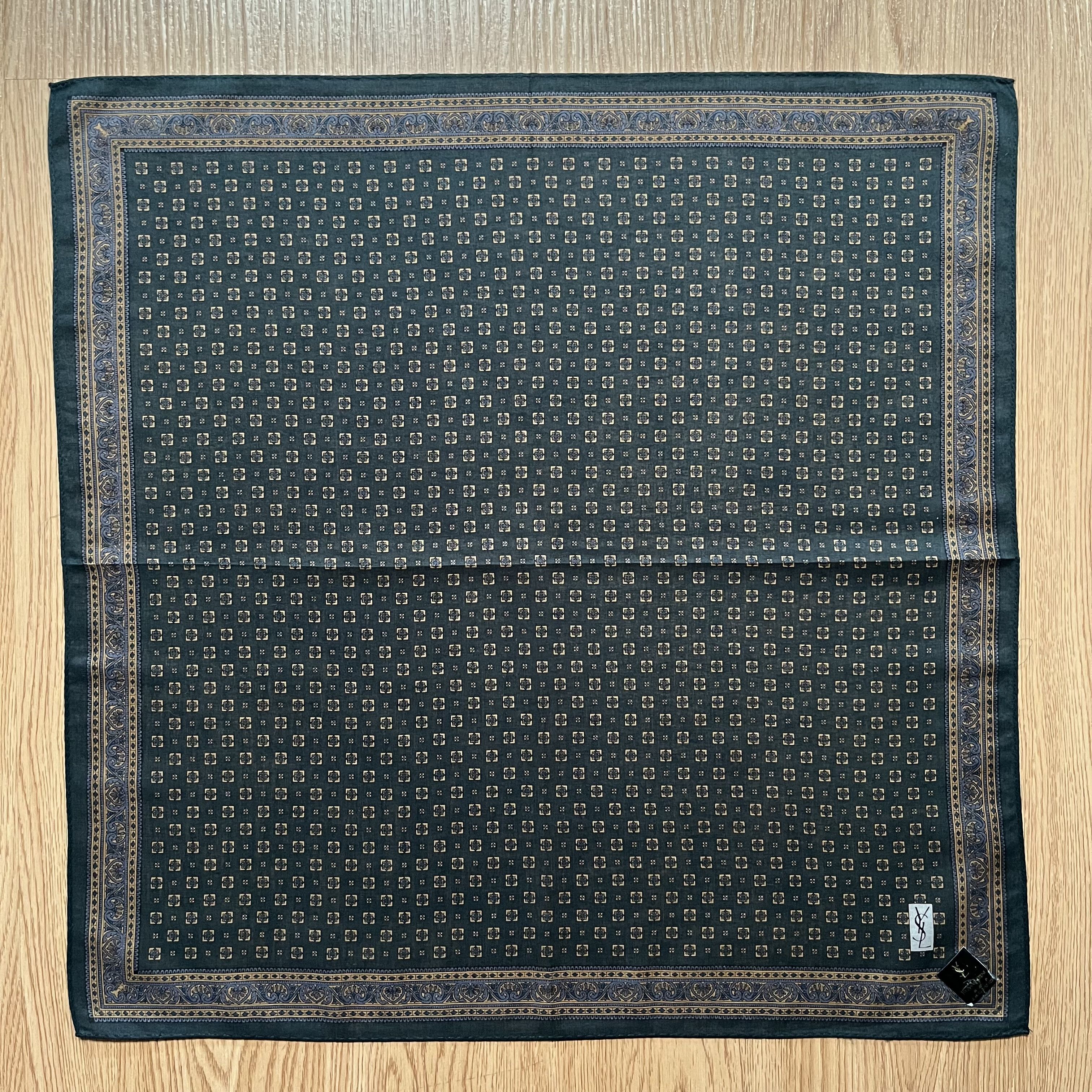Yves Saint Laurent Vintage Yves Saint Laurent Handkerchief Size ONE SIZE - 1 Thumbnail
