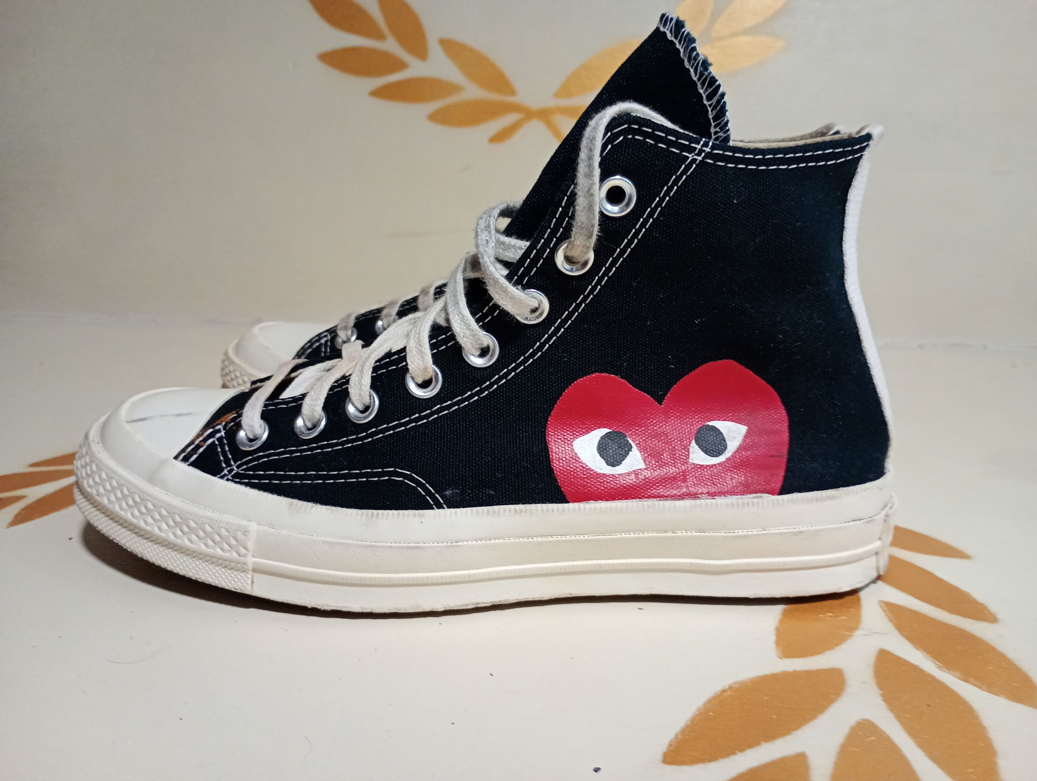Comme des Garcons PLAY × Converse Converse x Comme Des Garcons Play Unisex Trainers Size US 7 / EU 40 - 1 Thumbnail