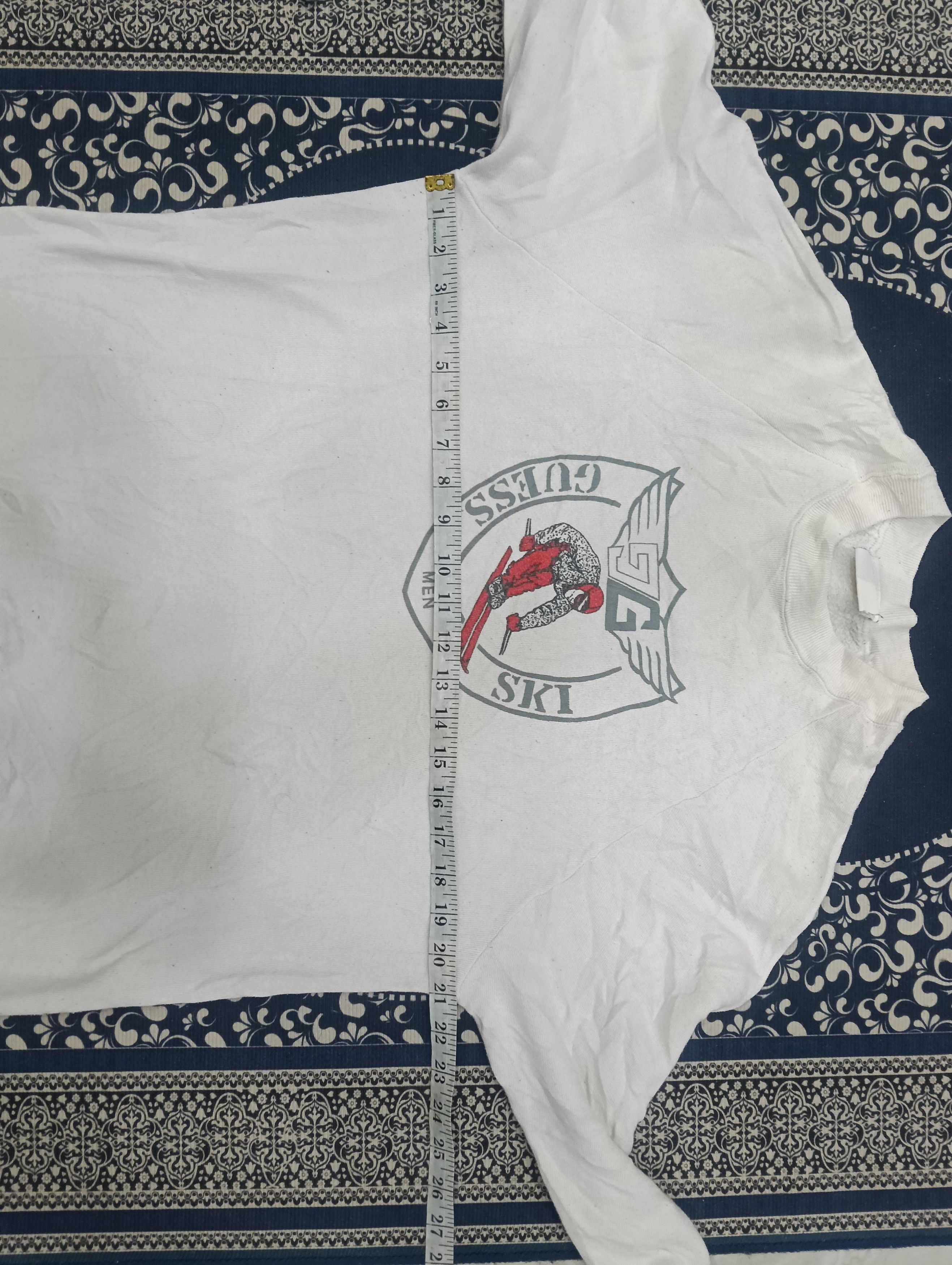 Guess Vintage Guess Sweatshirt Crewneck Size US L / EU 52-54 / 3 - 8 Thumbnail