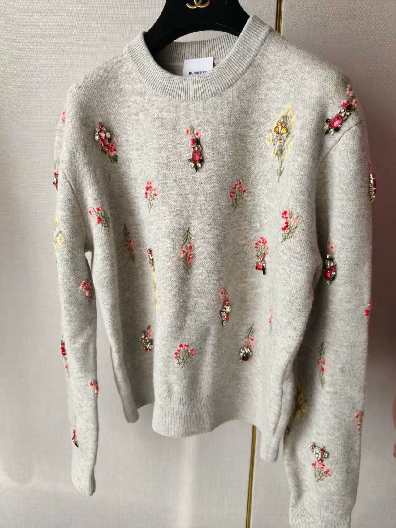 Burberry Burberry Gray Embroidered Crew Neck Sweater Size M / US 6-8 / IT 42-44 - 1 Thumbnail