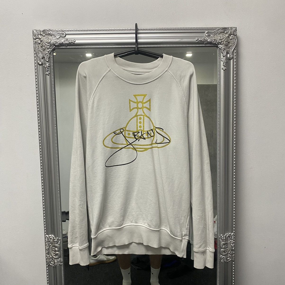 Vivienne Westwood Vintage Vivienne Westwood Sweatshirt big Logo Basic Pullover Size US S / EU 44-46 / 1 - 1 Thumbnail