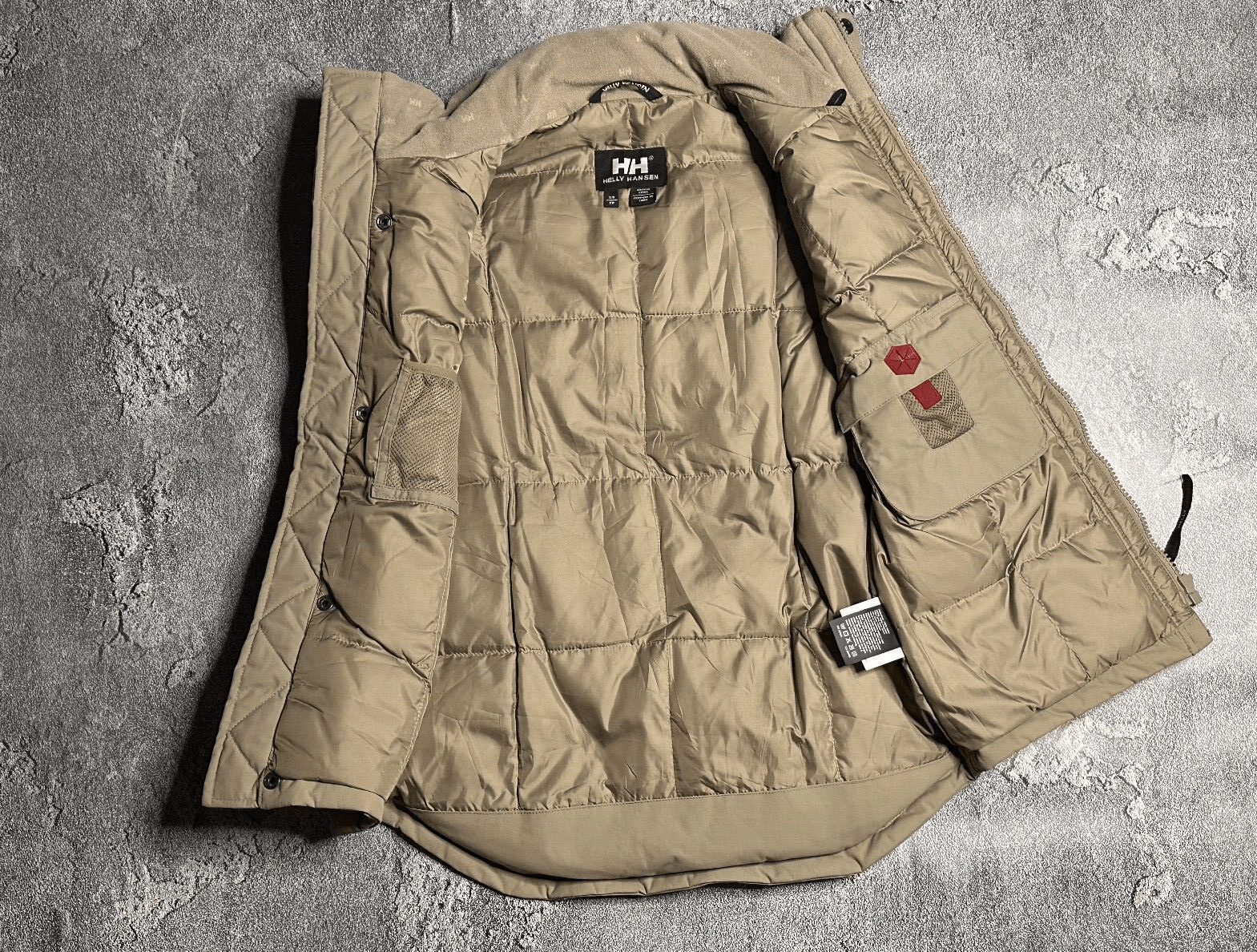 Helly Hansen Helly Hansen men's down vest XS Size US XS / EU 42 / 0 - 7 Thumbnail