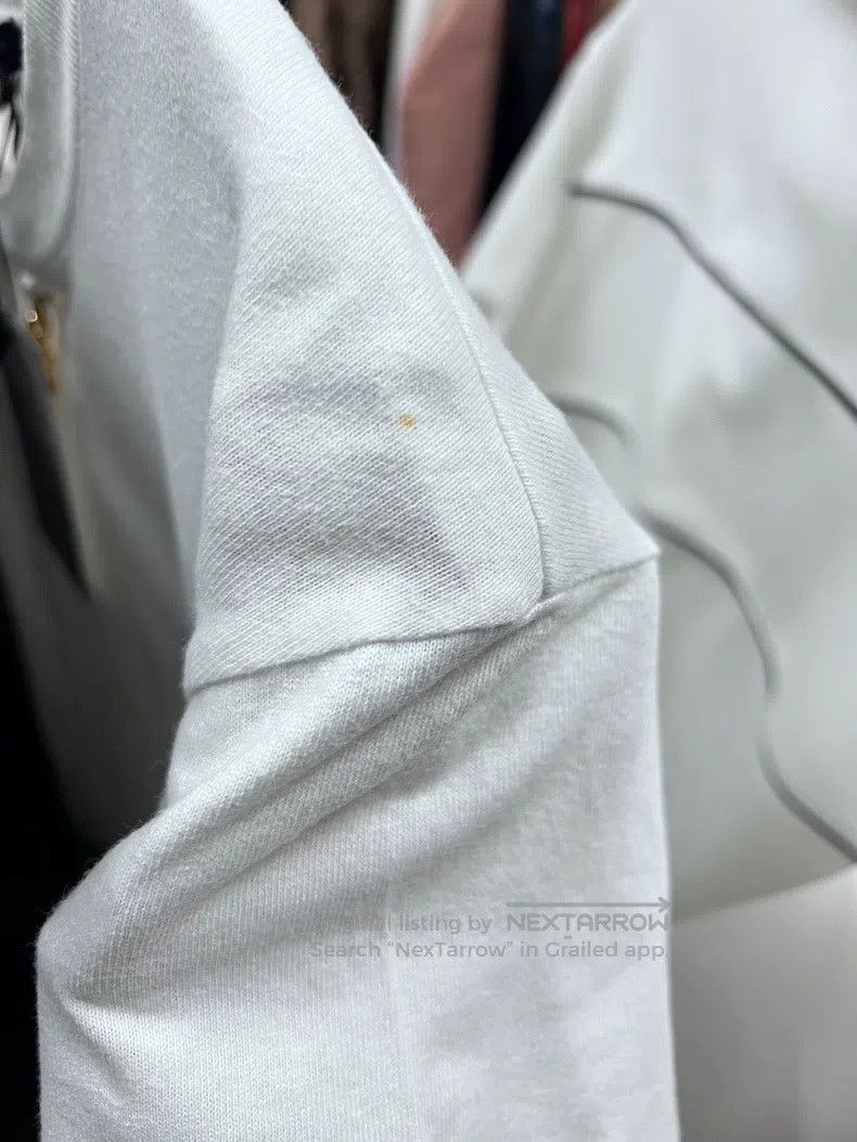 Louis Vuitton Louis Vuitton White chain-striped logo short sleeve Size US XS / EU 42 / 0 - 7 Thumbnail
