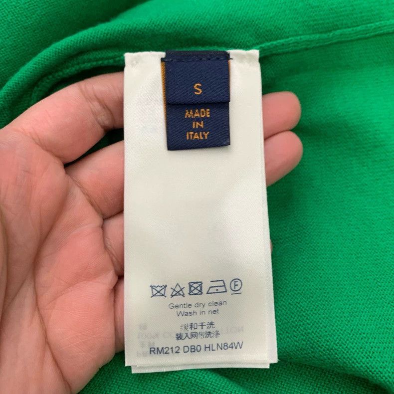 Louis Vuitton LOUIS VUITTON Green slogan knit short sleeves Size US S / EU 44-46 / 1 - 7 Thumbnail
