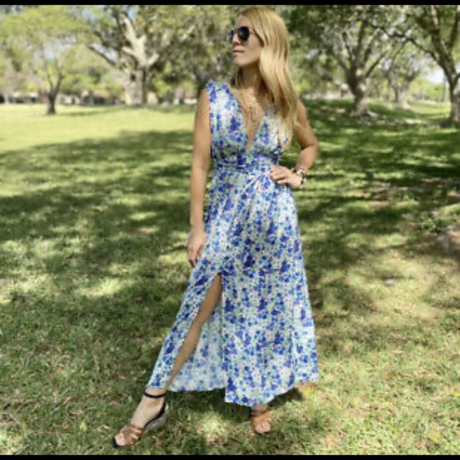 Zara Zara floral printed sleeveless midi dress size Medium Size M / US 6-8 / IT 42-44 - 1 Thumbnail