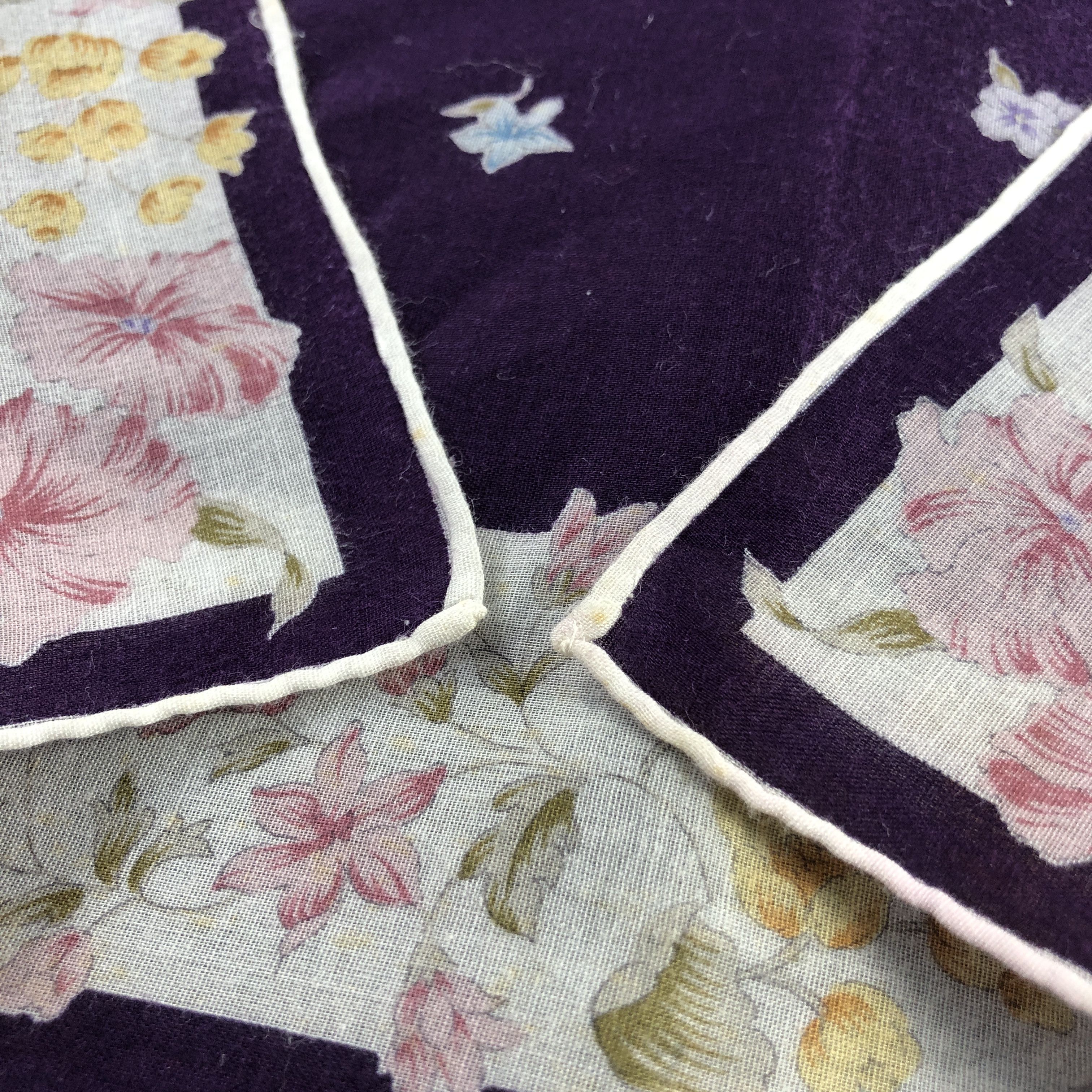 Vintage ValenTINO GarAVANI Handkerchief Neckerchief Bandana H2697 Size ONE SIZE - 6 Thumbnail