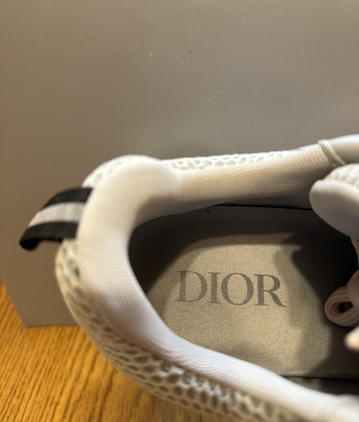 Dior Dior B22 Sneaker (Grey) Size US 9 / EU 42 - 8 Thumbnail