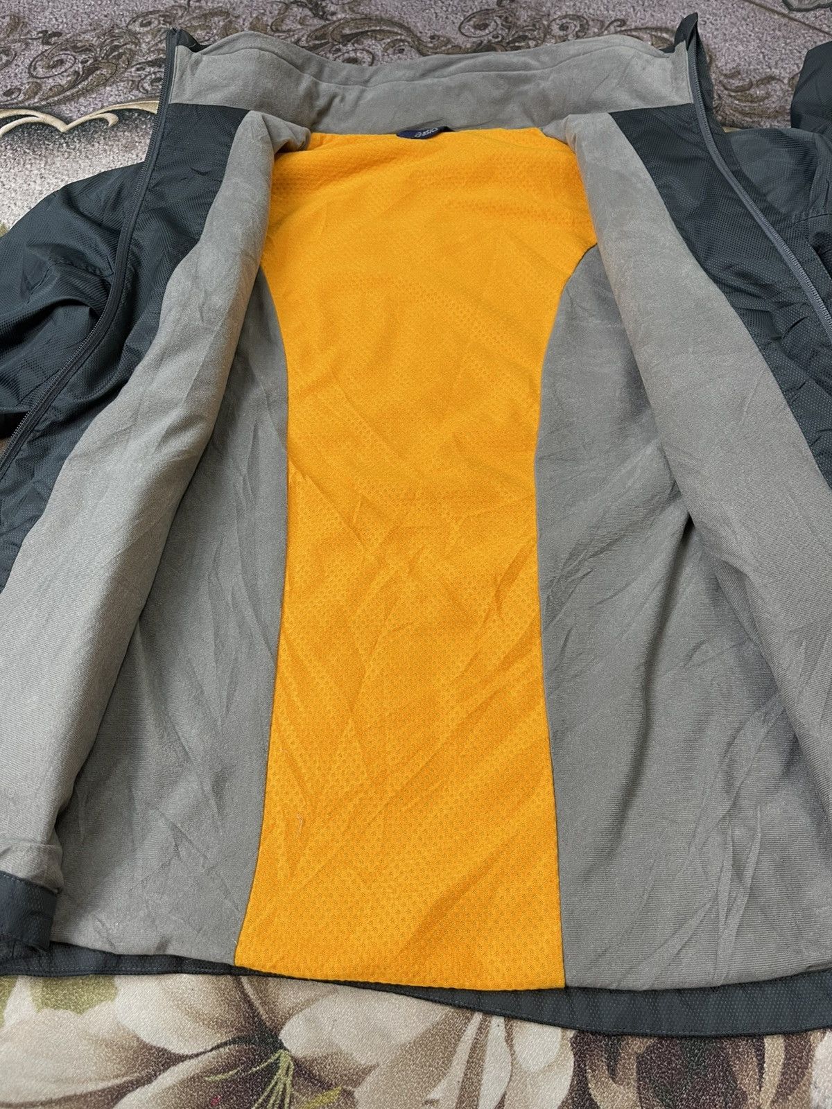 Asics Vintage Asics Light Jacket Size US M / EU 48-50 / 2 - 4 Thumbnail