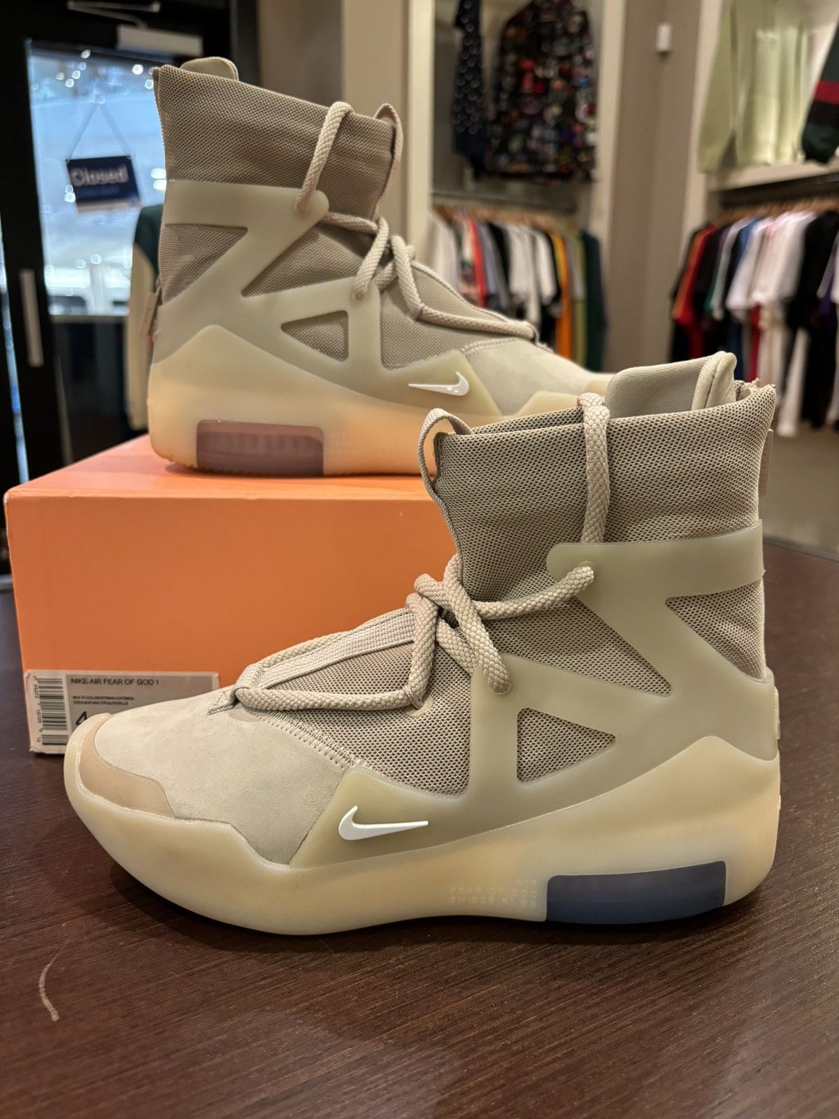 Fear of God × Nike Nike fear of god one oatmeal Size US 5 / EU 37 - 2 Thumbnail